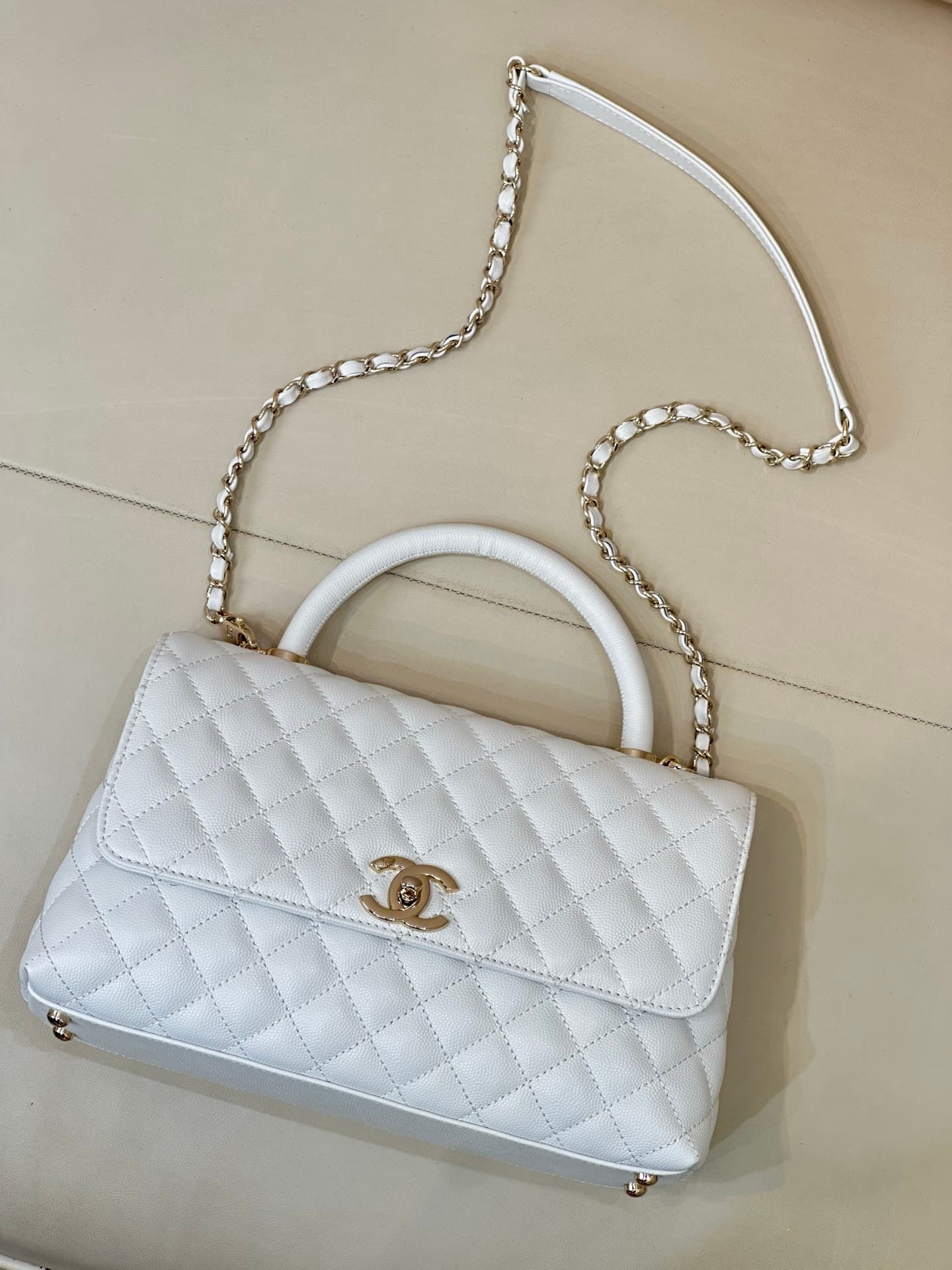 Chanel Medium FLAP BAG WITH TOP HANDLE Grained Calfskin Gold Metal A92991 TOP