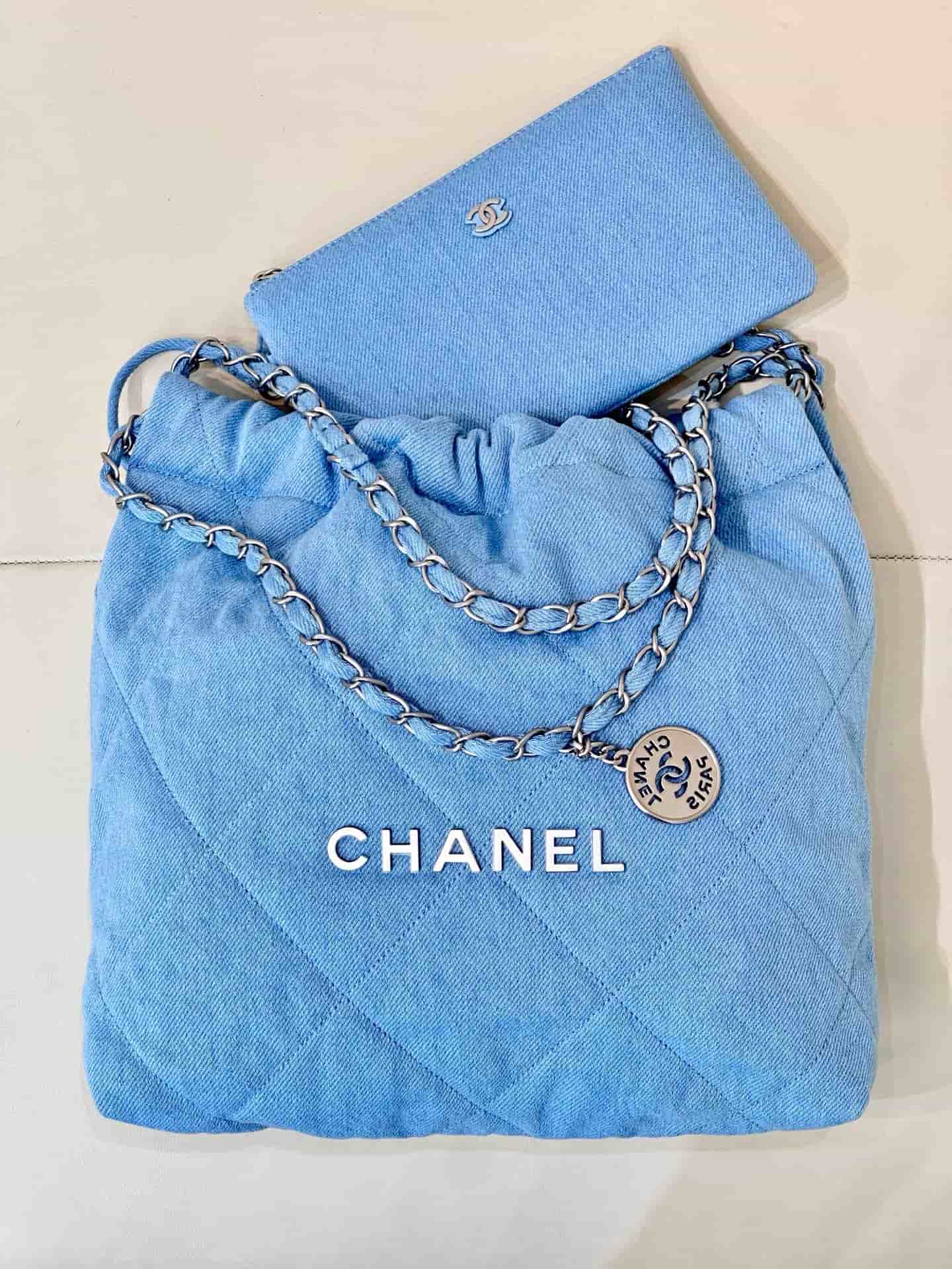 Chanel 22 Small handbag Washed denim & silver-tone metal AS3260 blue TOP