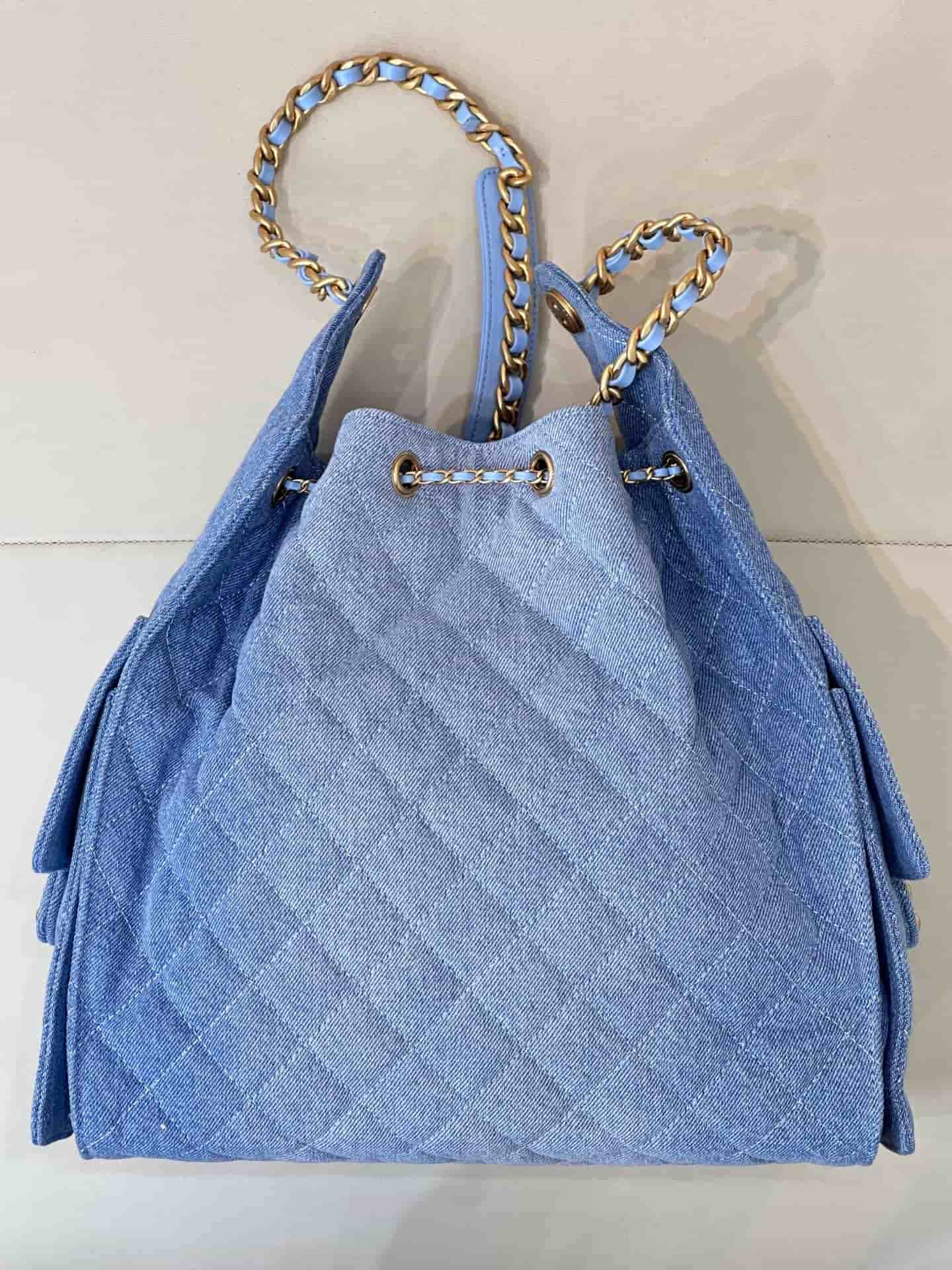 Chanel 25 Medium Hobo handbag AS5311 Denim &Gold-tone Metal Blue TOP