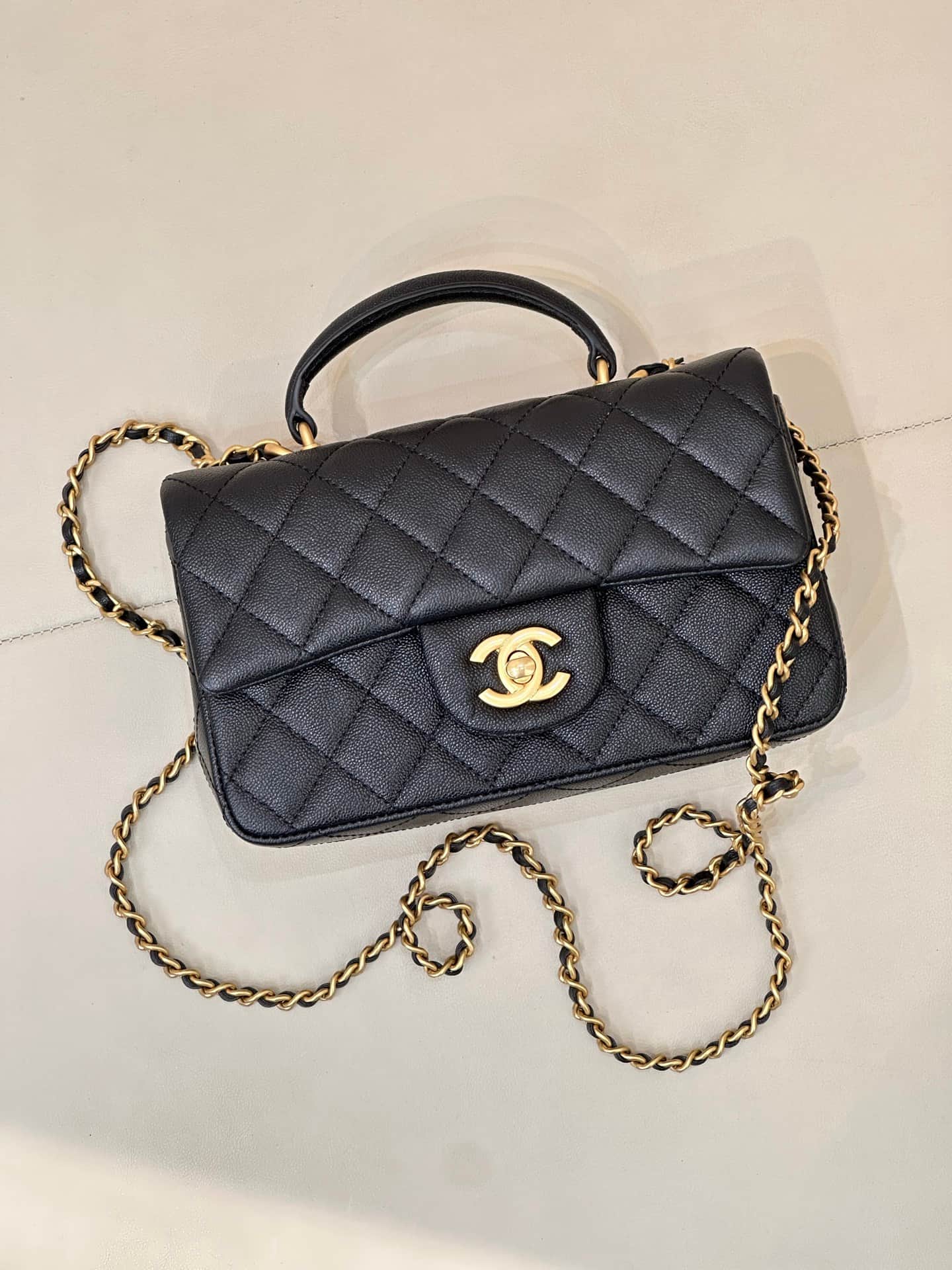 Chanel Mini Classic Handbag Grained Shiny Calfskin & Gold-Tone Metal AS2431 black TOP