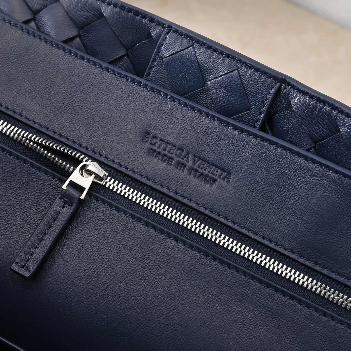 BV Andiamo Large Top handle bag Dark Blue Silver Metal High