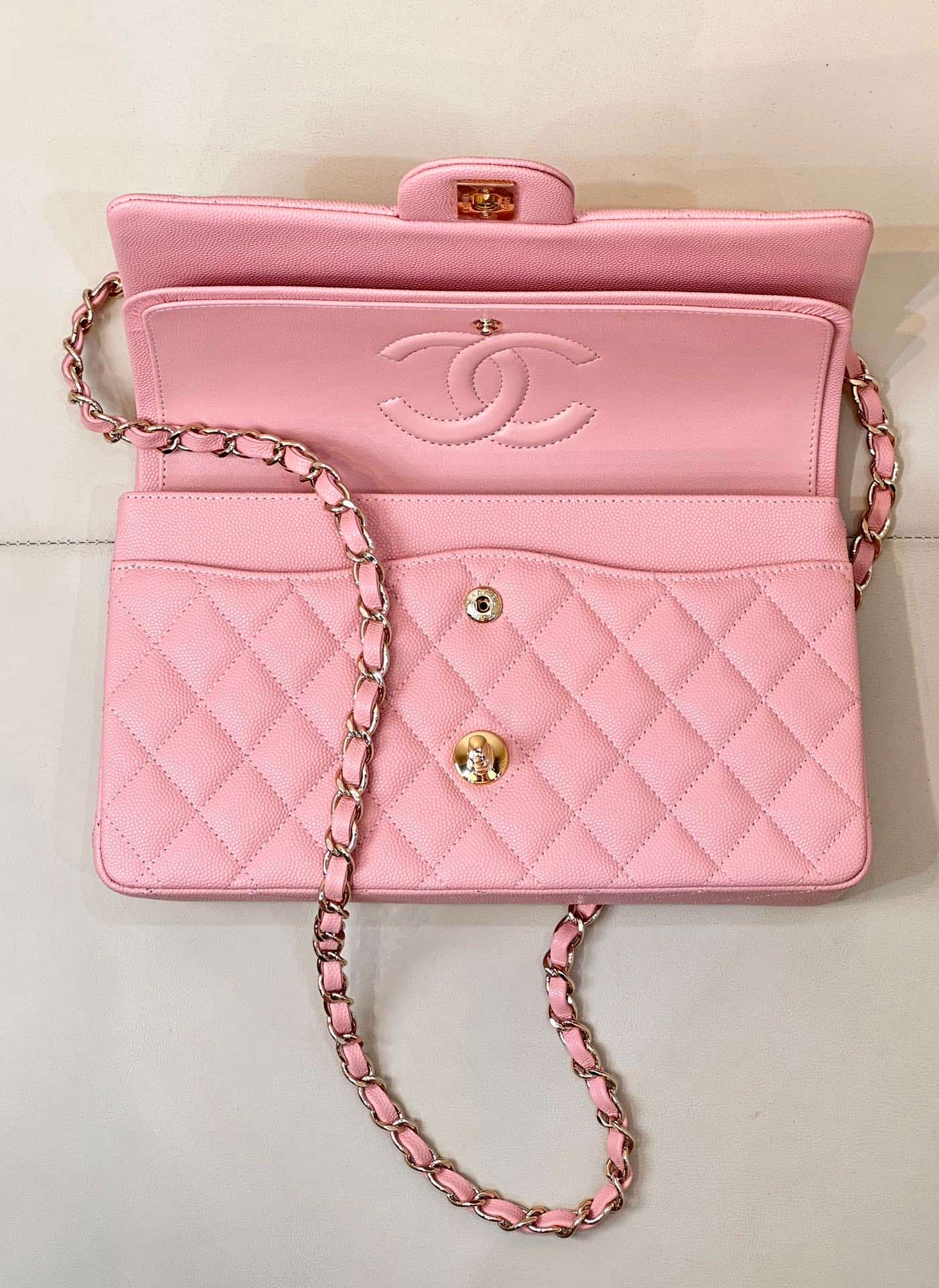 Chanel Medium CLASSIC HANDBAG Grained Calfskin Pink Gold Metal TOP