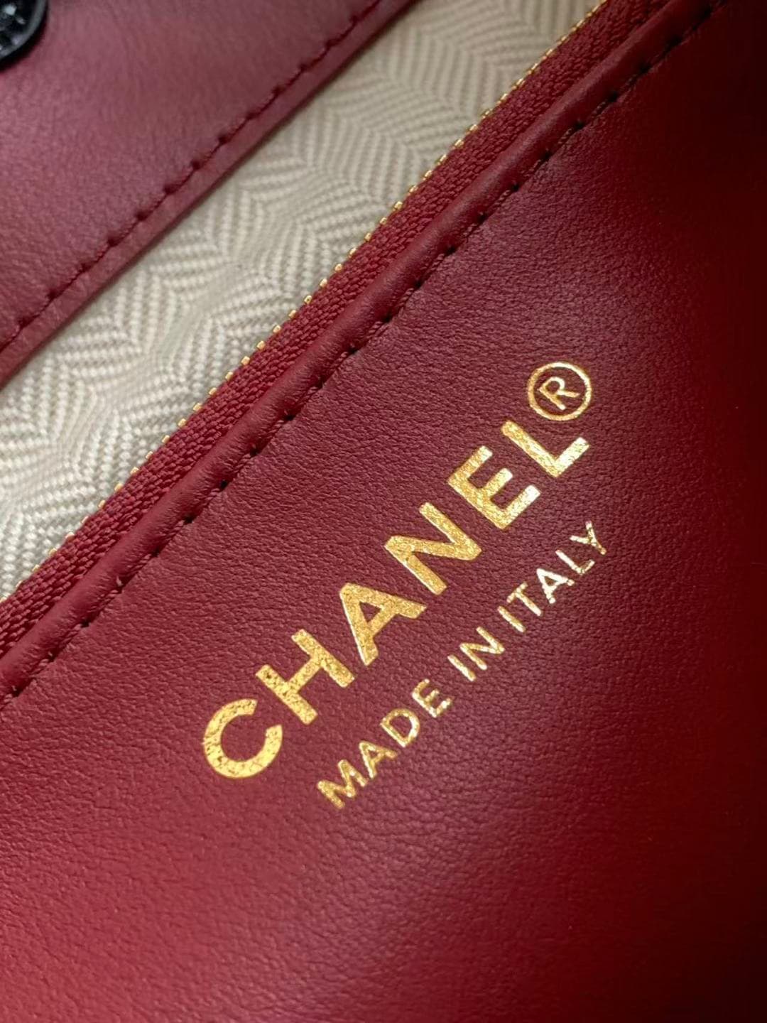 Chanel Bucket Bag Calfskin Leather & Gold-Tone Metal Grey AS6584 A