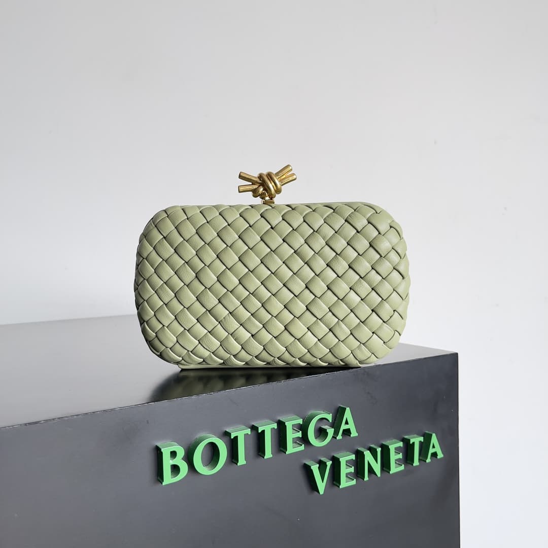 BV Knot Minaudière Clutch Lambskin Top