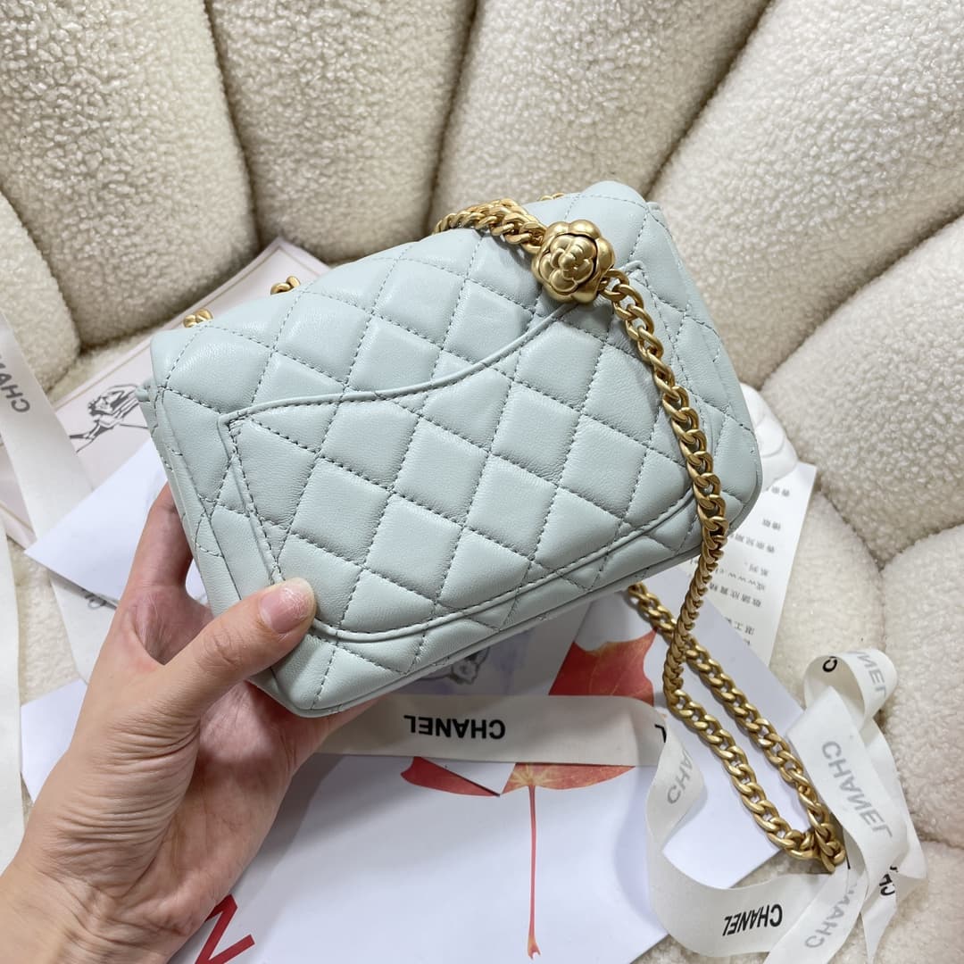 Chanel SUPERMINI FLAP BAG AS4040 Lambskin & Gold-Tone Metal Blue-I A