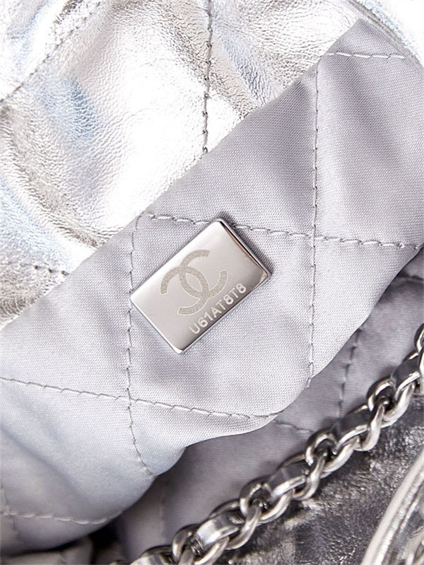Chanel 22 MINI HANDBAG Metallic Calfskin & Silver-Tone Metal Silver AS3980 A