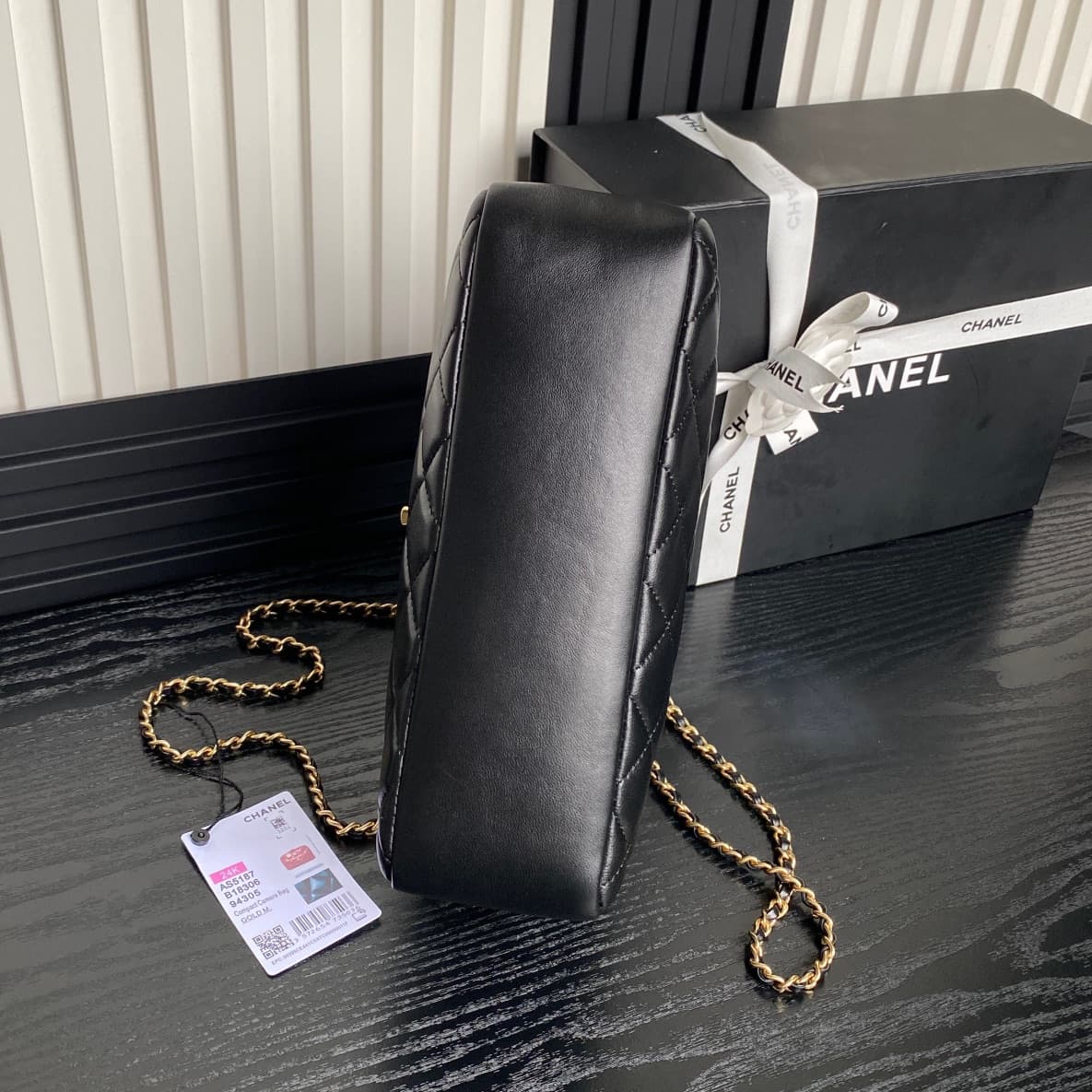 Chanel Maxi Camera Case Lambskin & Gold-Tone Metal Black AS5187 A