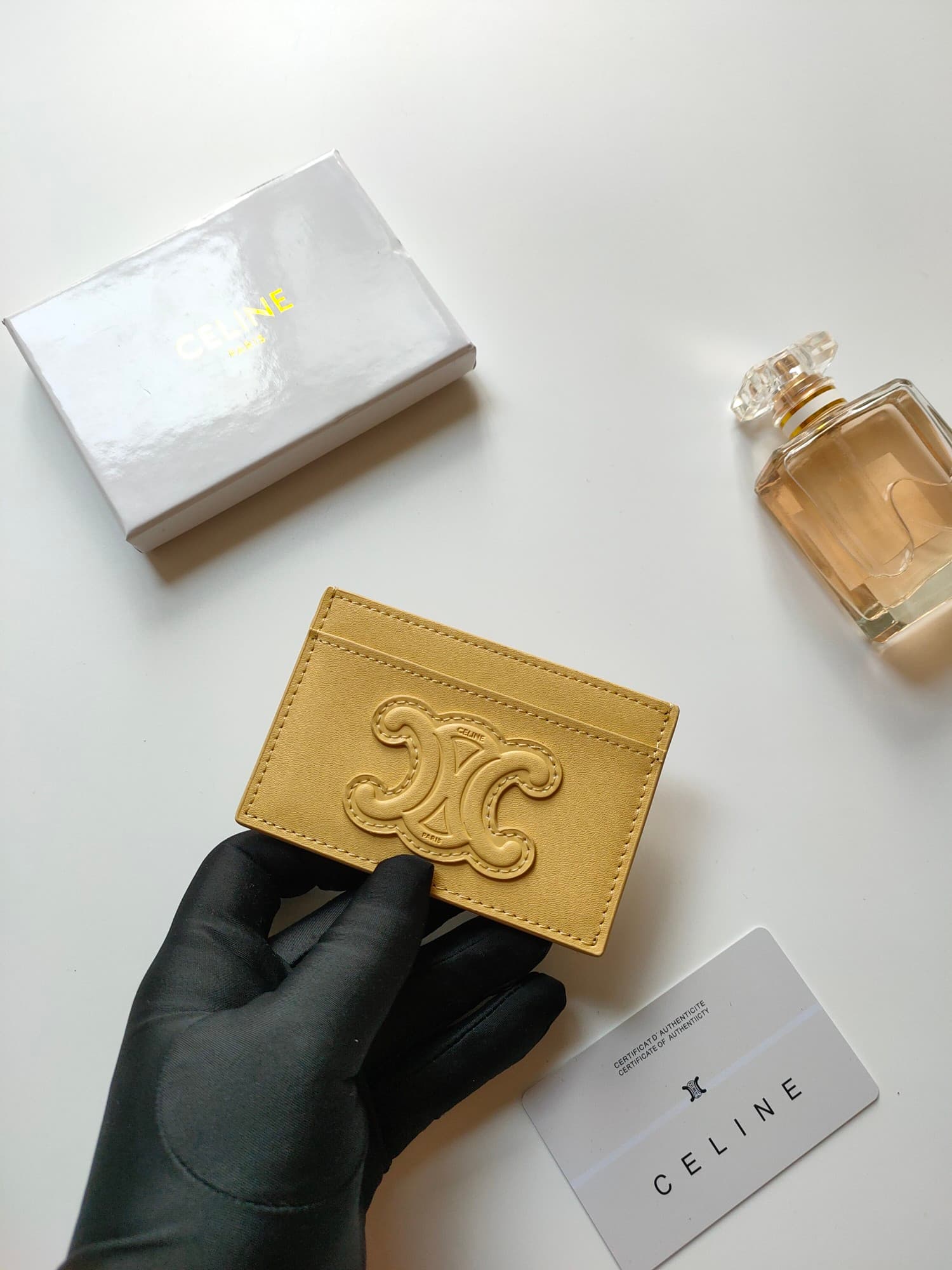 Celine Triomphe card holder in yellow shiny calfskin leather 10B703 High