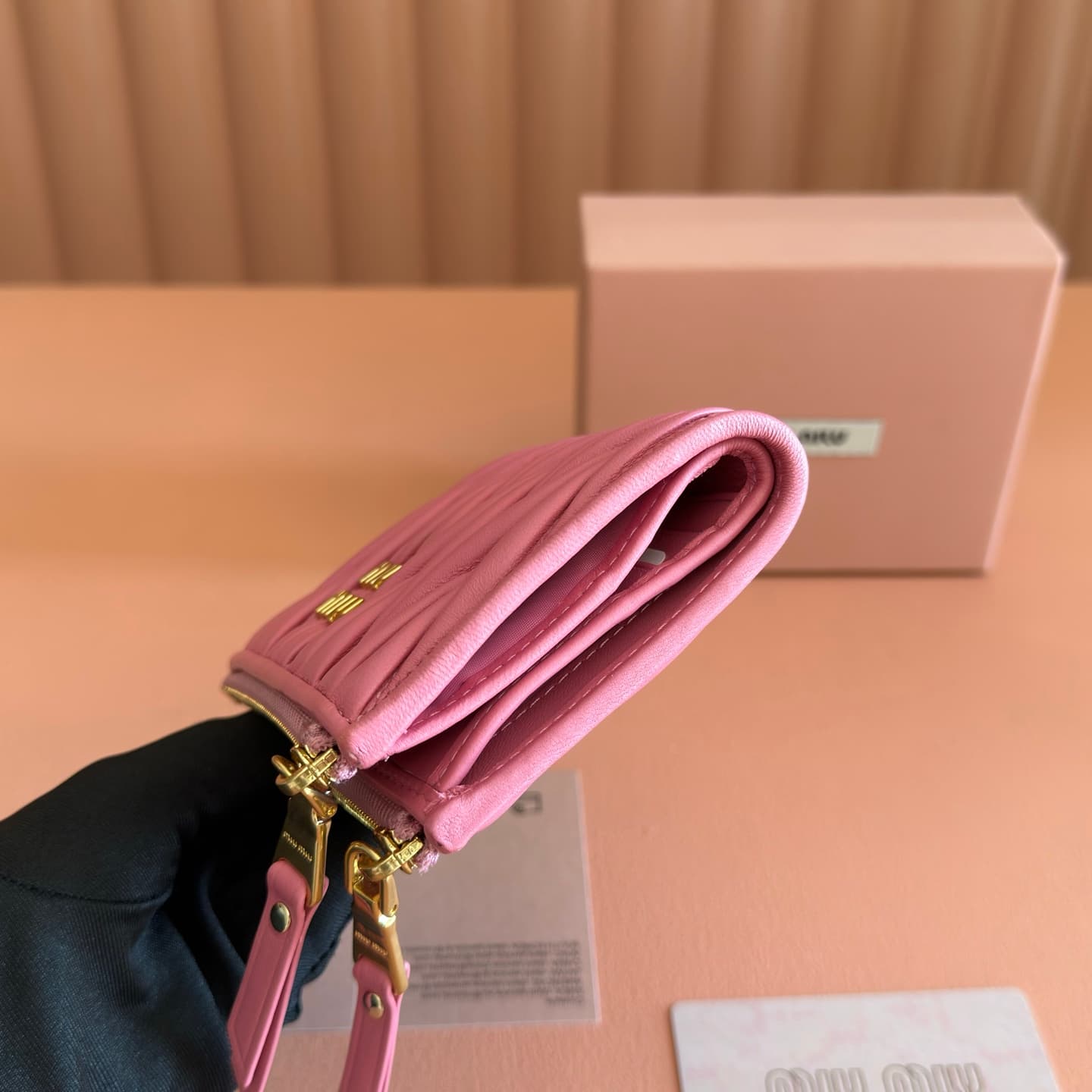 Miu Miu Begonia Pink Matelassé Nappa Leather Wallet 5MV017 TOP