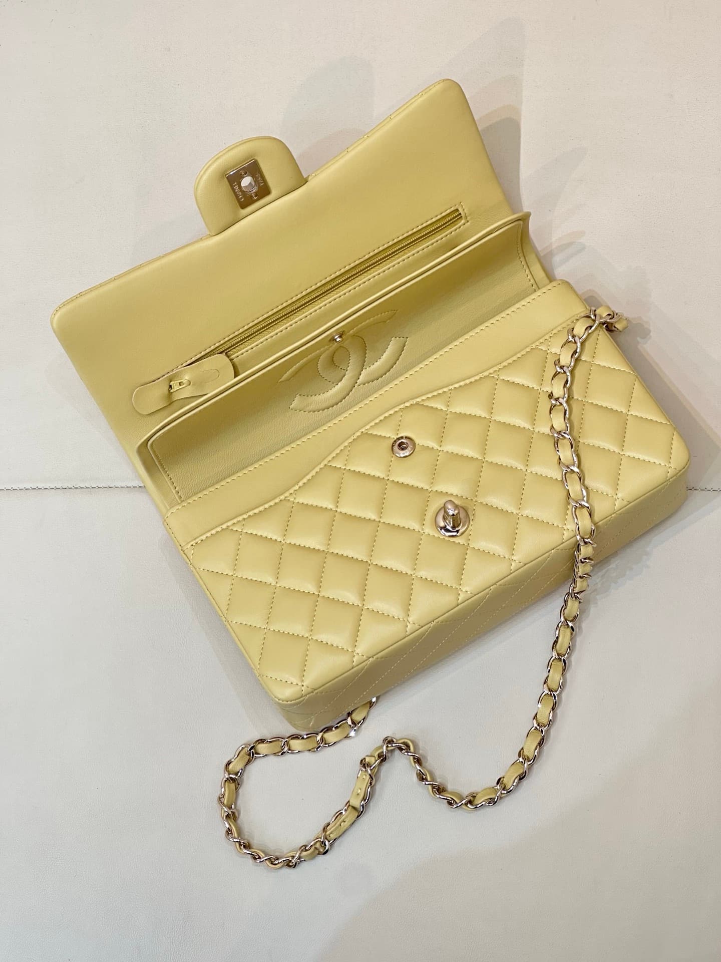 Chanel Medium CLASSIC HANDBAG Lambskin Gold-Tone Metal Yellow TOP