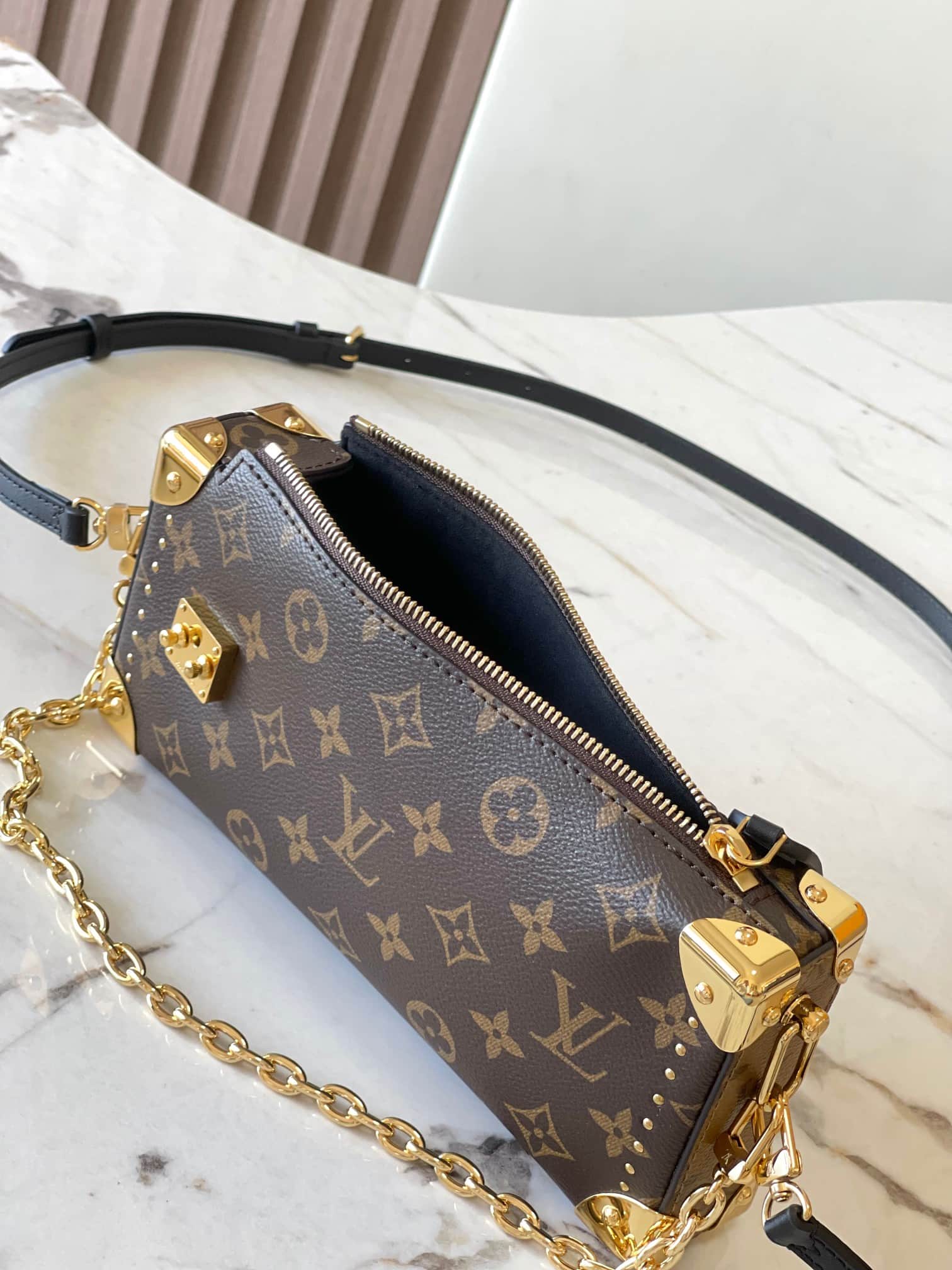 Louis Vuitton Slim Trunk Coated canvas M13147 Top