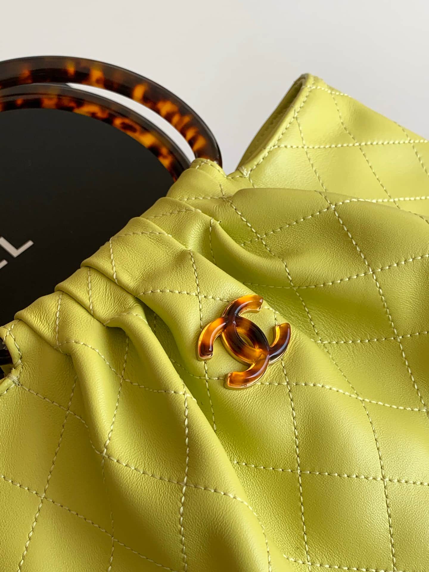 Chanel Medium Hobo Bag Lambskin-Shell Effect Plexi & Gold-Tone Metal Yellow AS6010 High