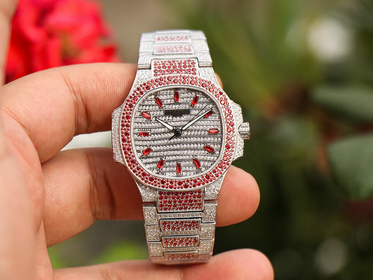 Patek Philippe Nautilus Haute Joaillerie Watch TOP
