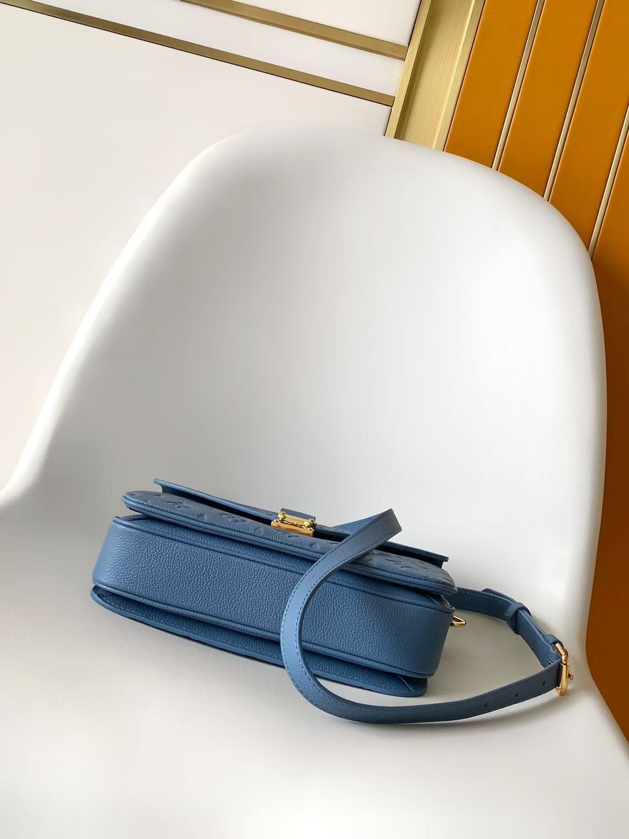 Louis Vuitton Pochette Métis Blue Jean Cowhide leather M27357 High