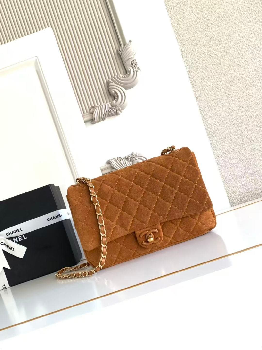 Chanel Classic Flap bag in Tan Suede & Gold-Tone Metal AS5987 A