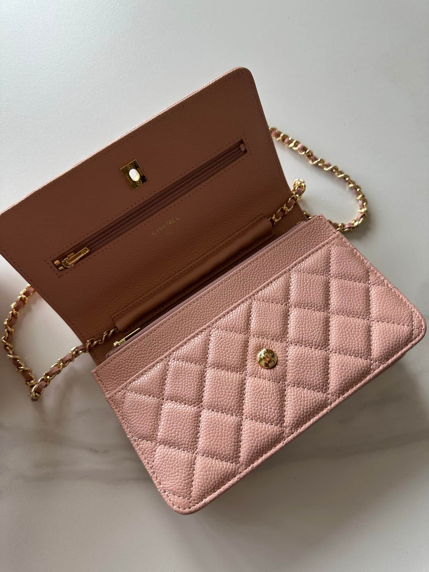 Chanel Classic Wallet on Chain Grained Shiny Calfskin & Gold-Tone Metal AP4241 Light Pink High