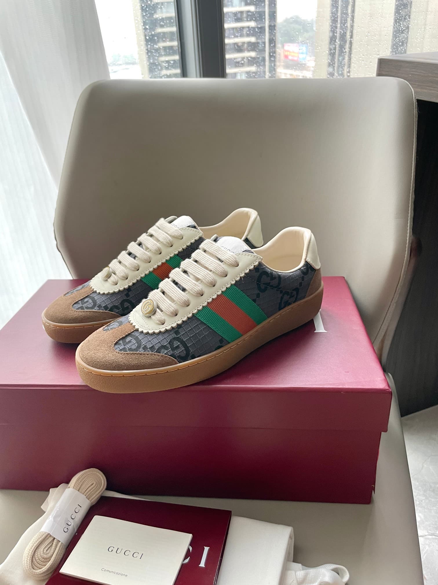 Gucci Calfskin Suede Web Sneaker shoes G74 Men Women