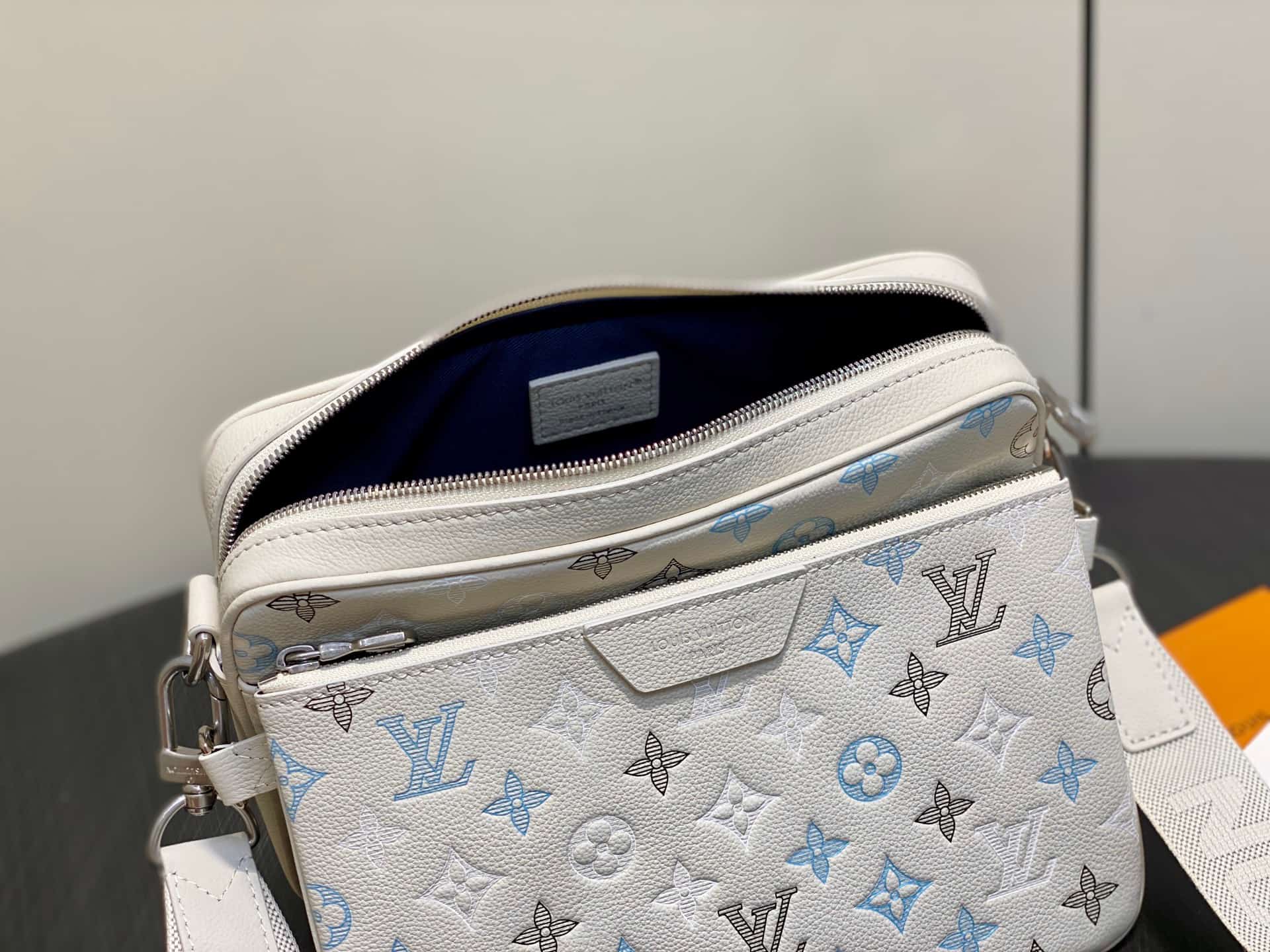Louis Vuitton Trio Messenger Ecru White Monogram Shadow calfskin leather M28854 High