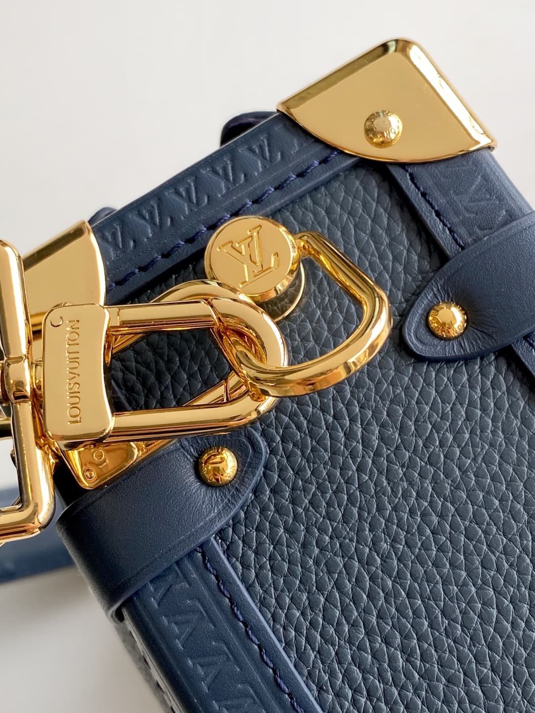 Louis Vuitton Side Trunk MM Navy Calfskin leather M15226 High