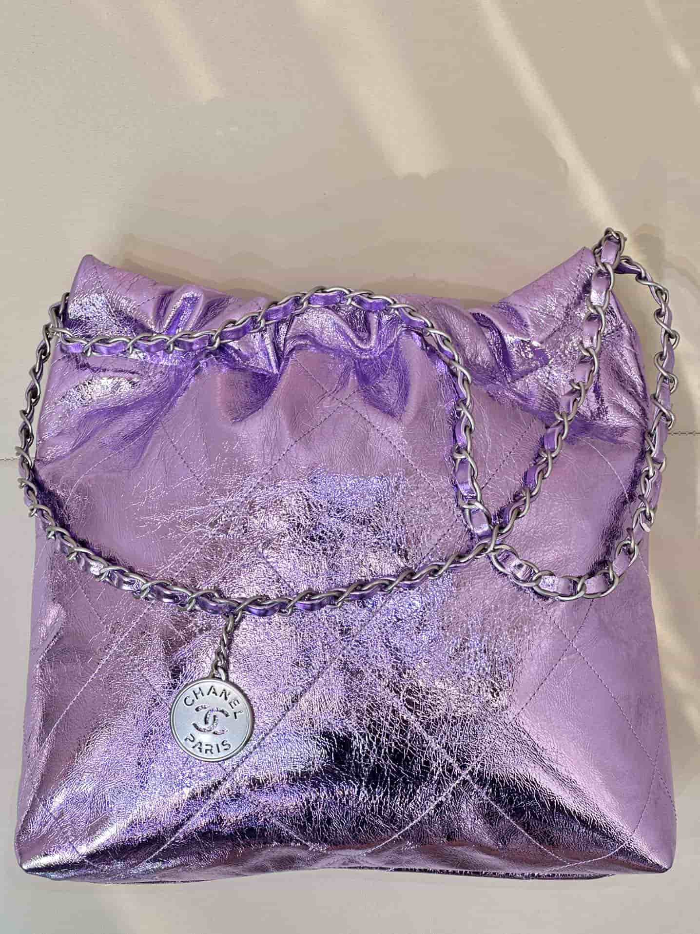 Chanel 22 Small handbag Metallic Calfskin & silver-tone metal AS3260 lilac TOP