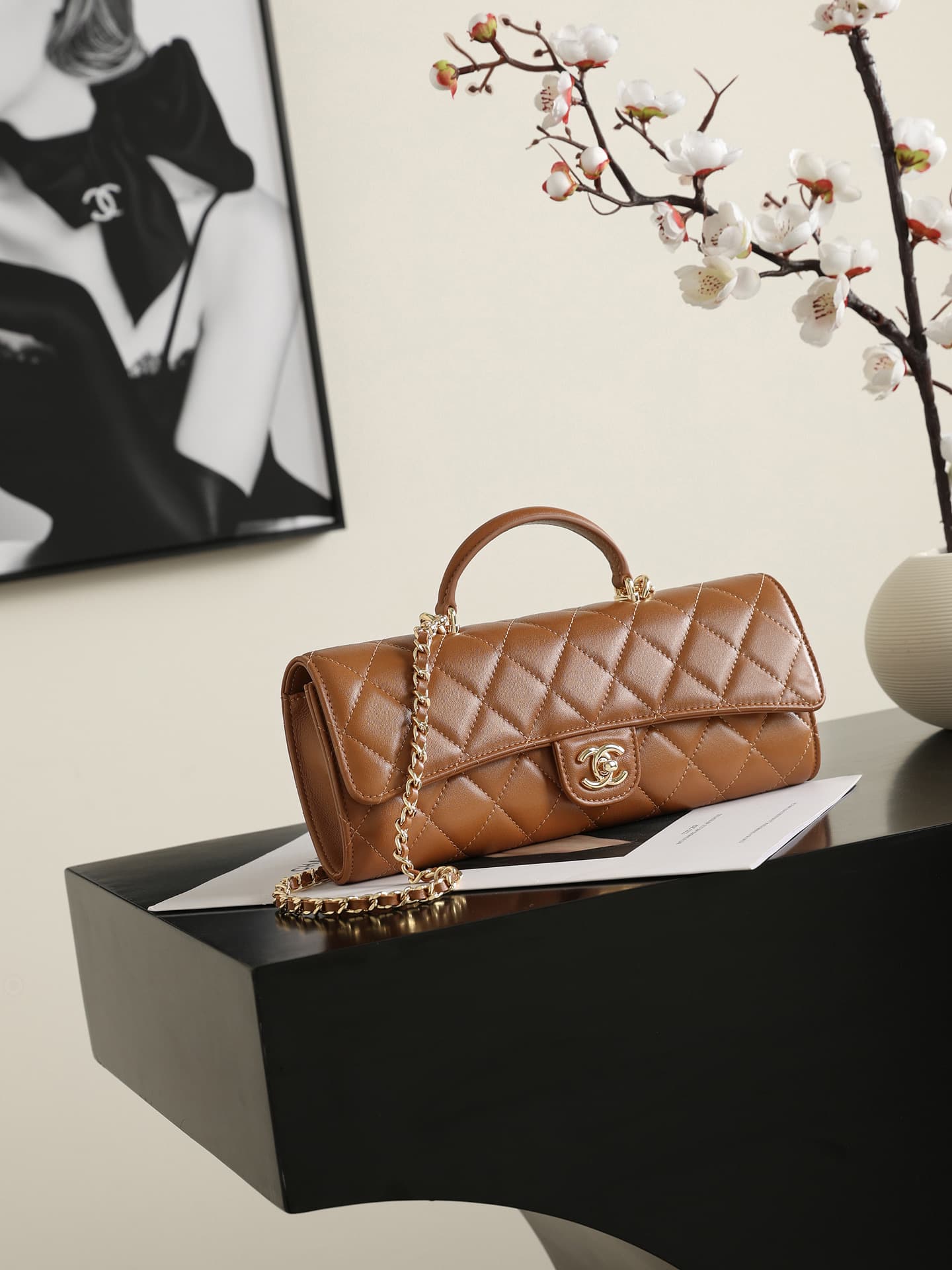 Chanel Clutch with chain Lambskin & Gold-Tone Metal Camel AP5280 A