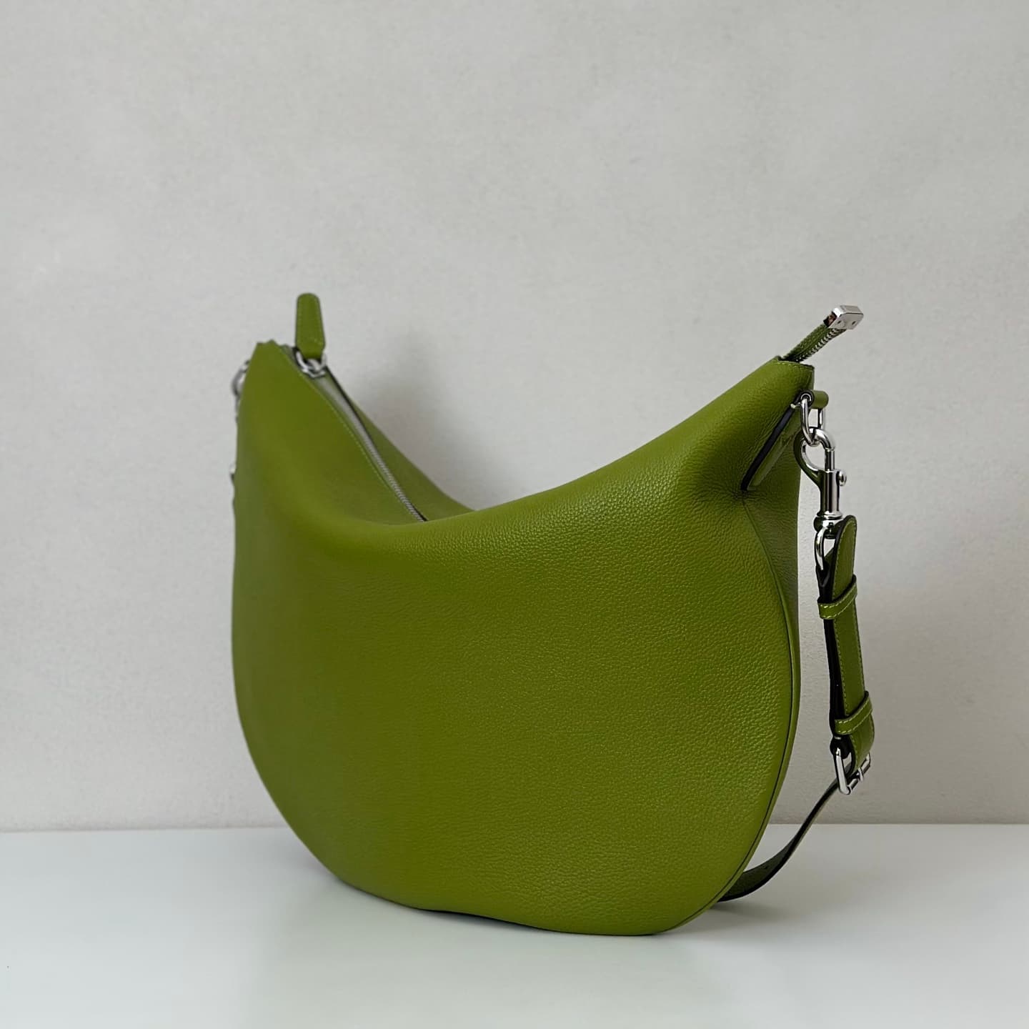 Gucci B large shoulder bag Green 800194 High