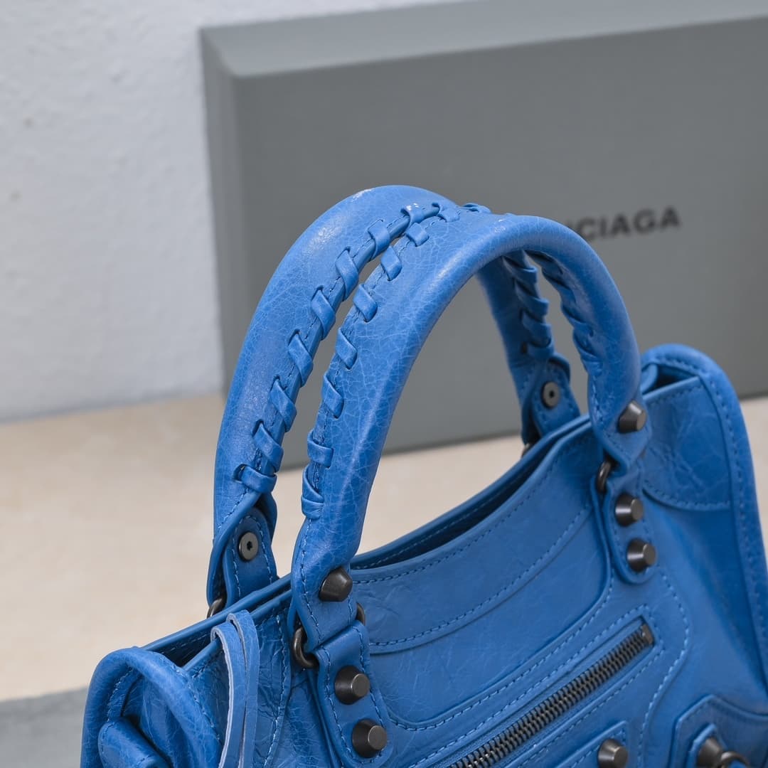 WOMEN'S LE CITY MINI BAG Lambskin & Black Metal High