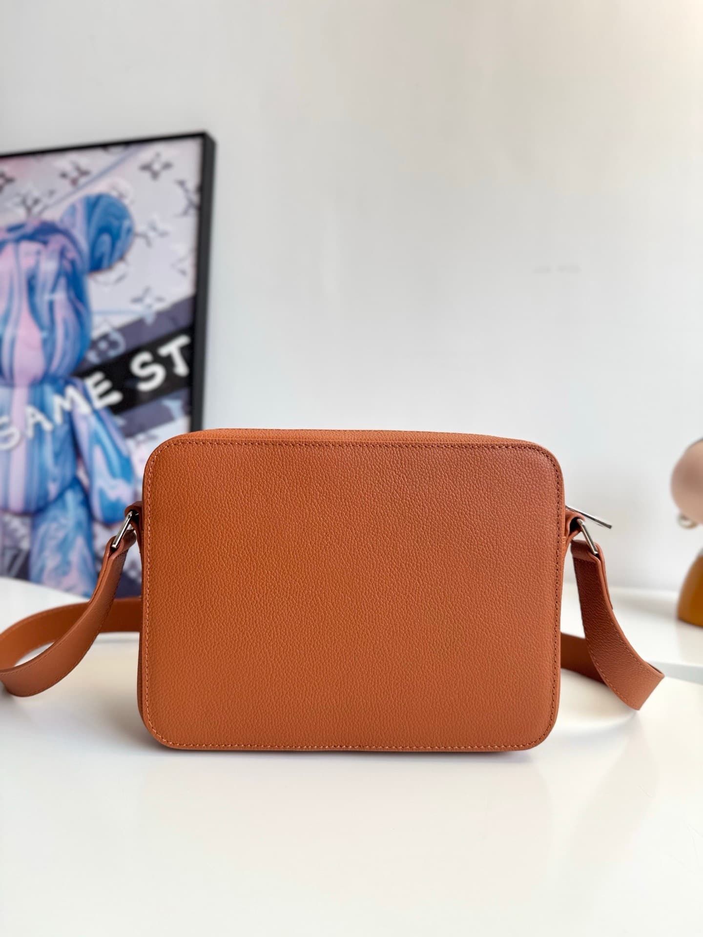 Louis Vuitton Boarding Messenger M25981 Tan High