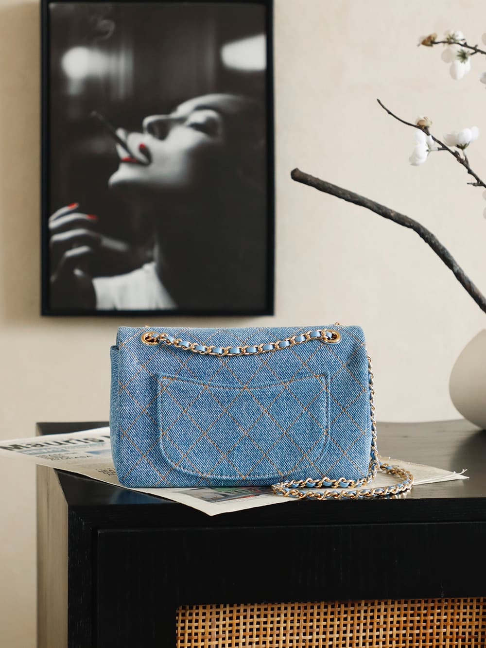 Chanel Maxi Flap bag Denim & Gold-Tone Metal Blue AS6627 A