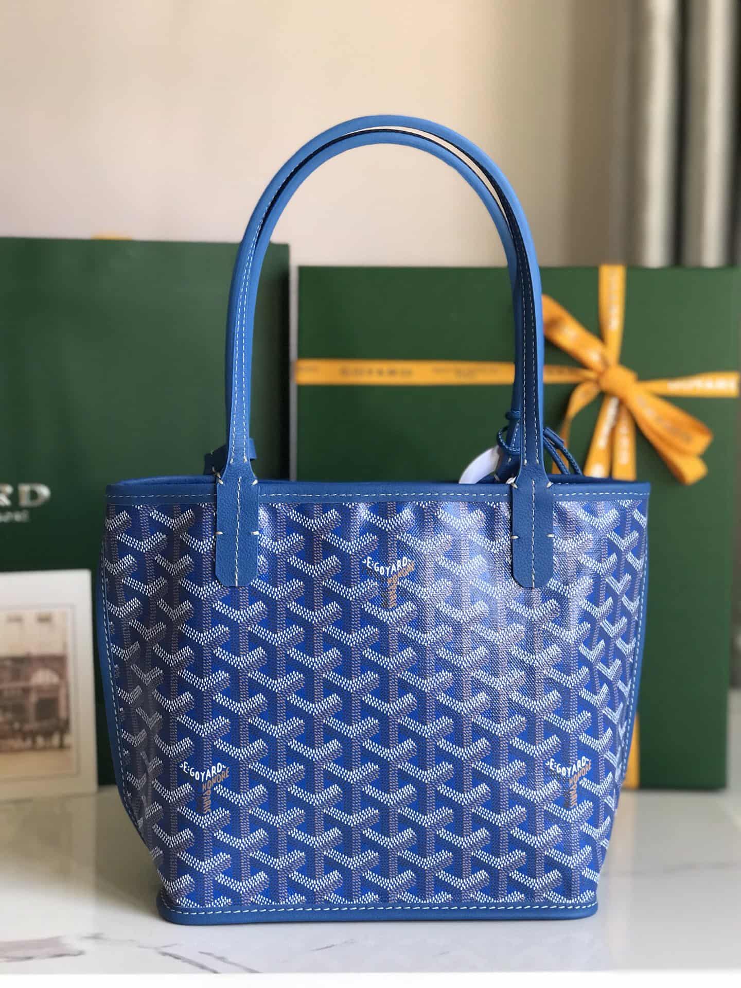 GOYARD Anjou Mini Bag High