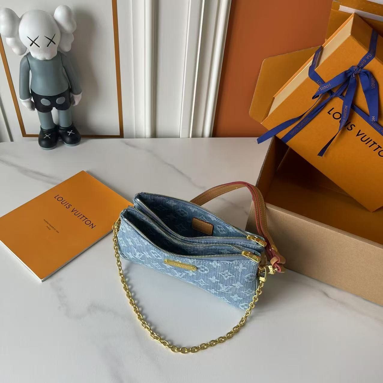 Louis Vuitton Pochette Liv Monogram Denim Blue M83532 Mid