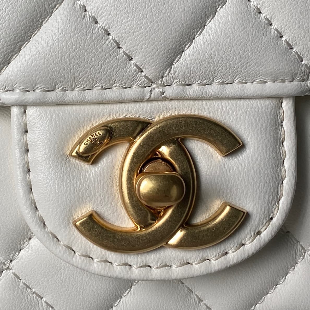 Chanel Mini Flap Bag with Top Handle Lambskin& Gold-tone Metal White AS5813 A