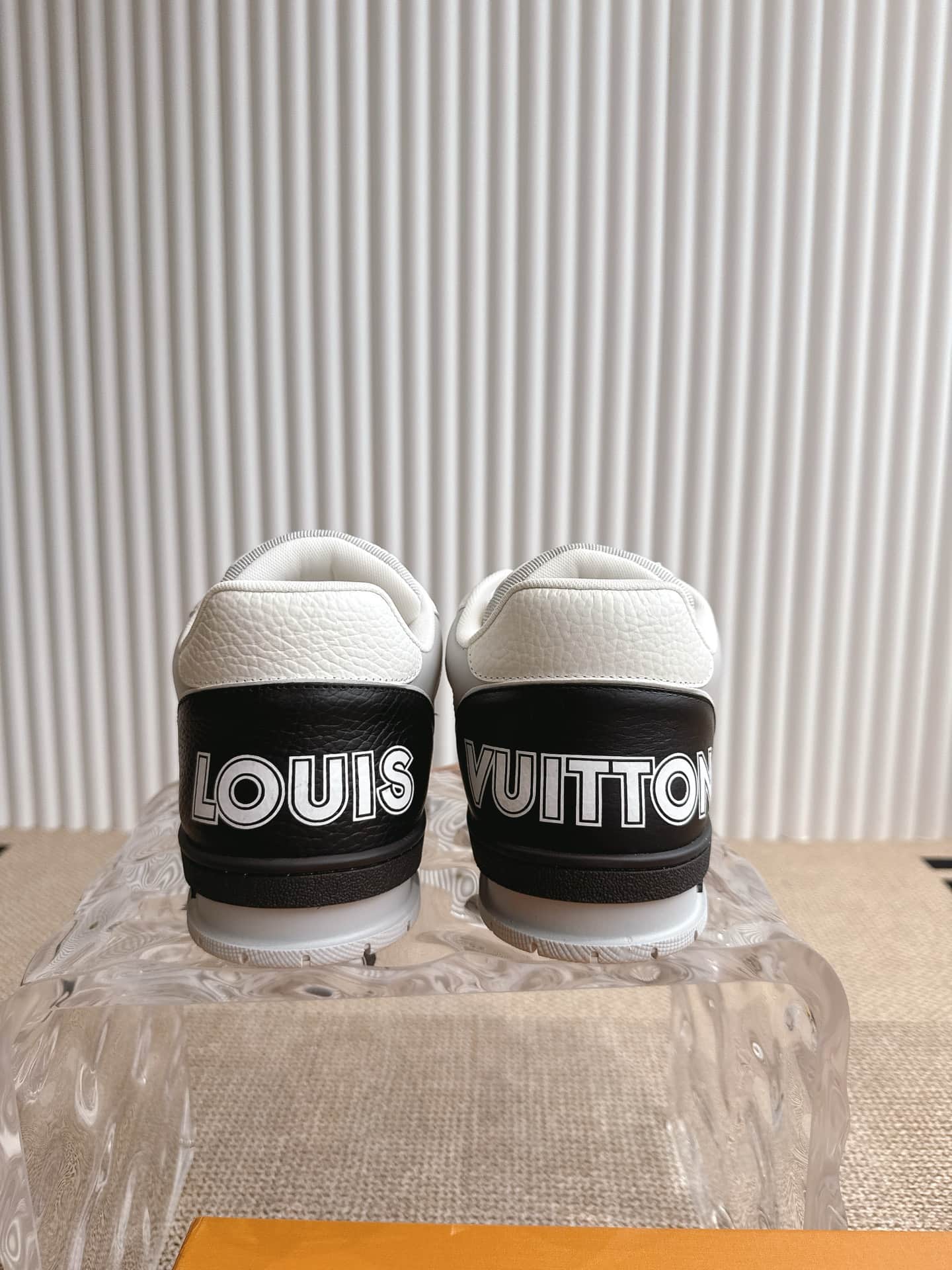 Louis Vuitton Trainer Sneaker Shoes Men Women