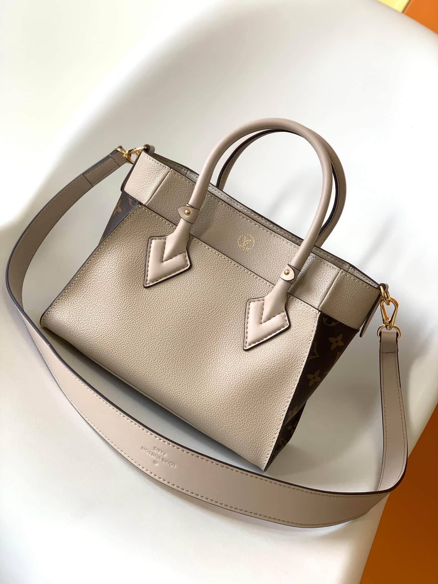 Louis Vuitton On My Side PM Greige Monogram coated canvas and calf leather M57729 High