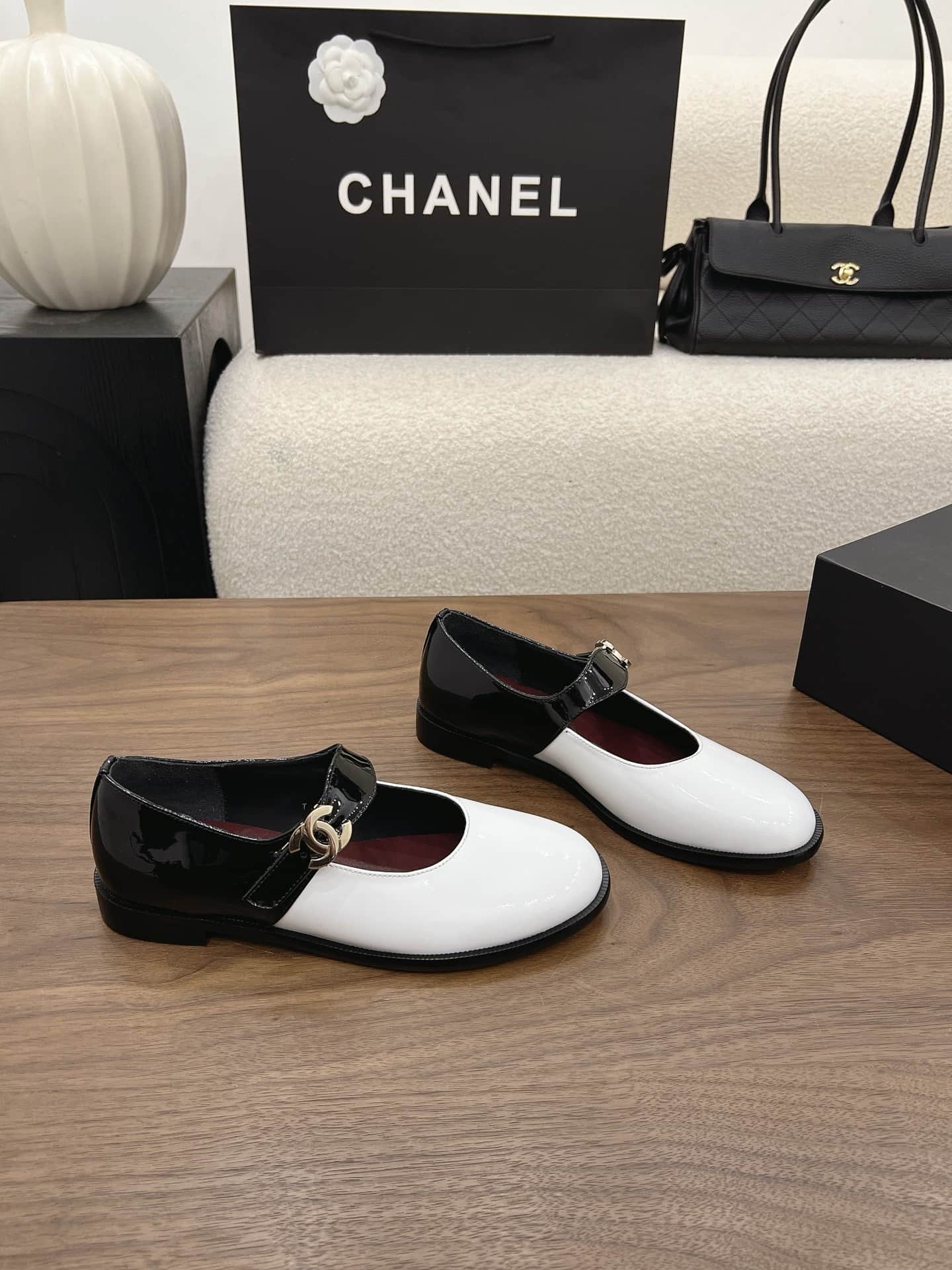 Chanel Mary Jane Flats Shoes Women