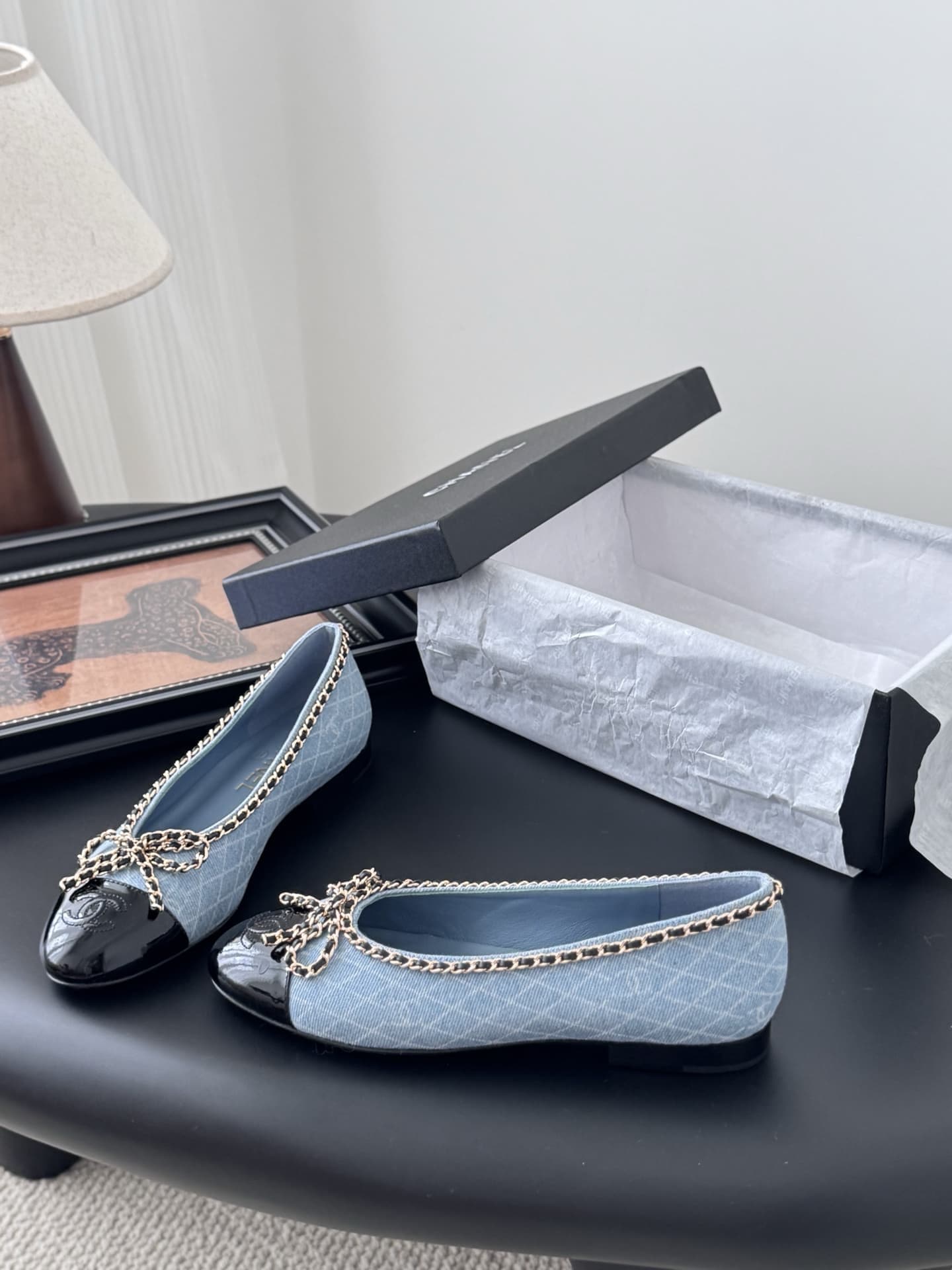 Chanel Ballet flats shoes Low Women