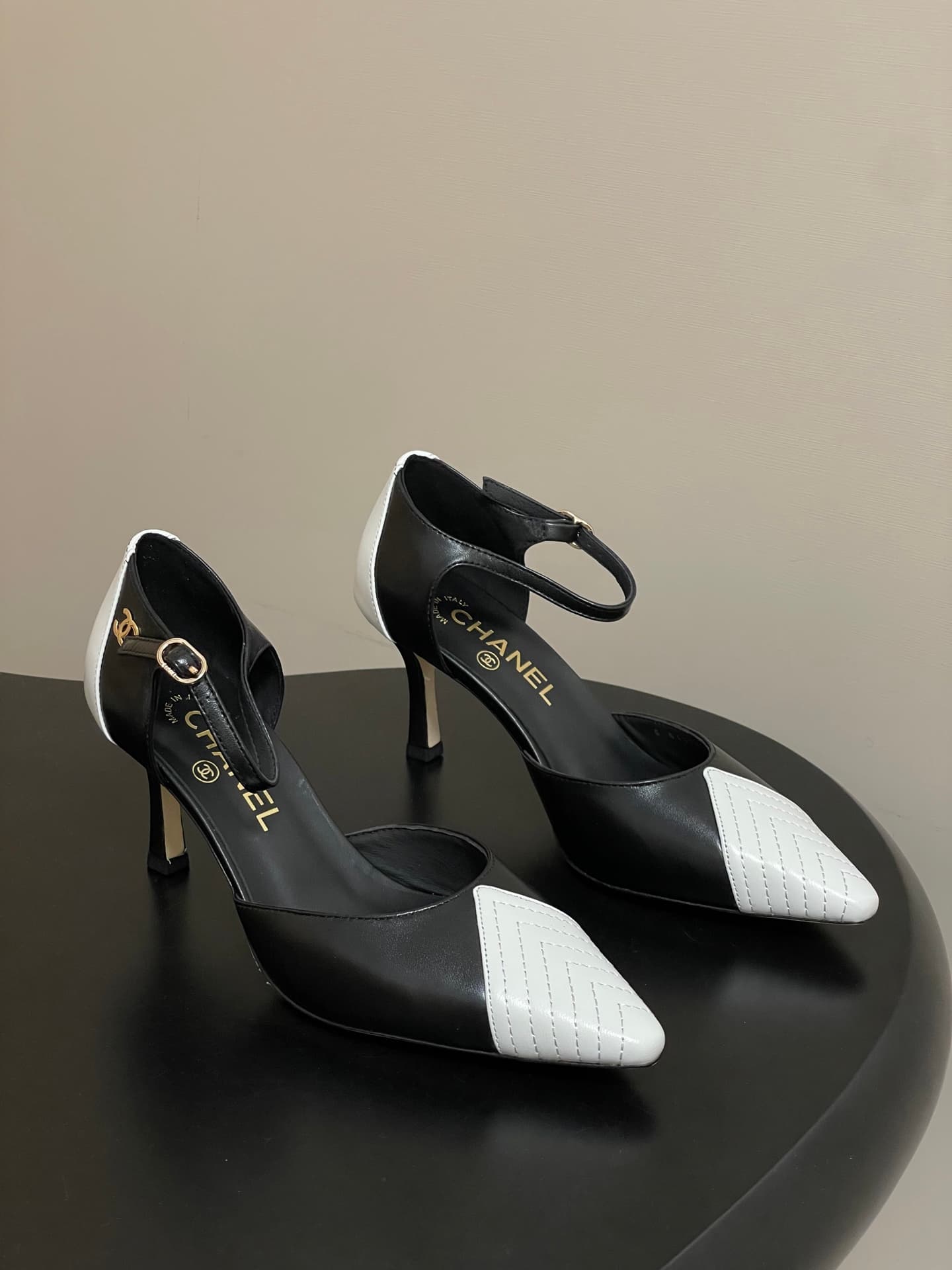 Chanel Mary Jane Pumps Shoes Women