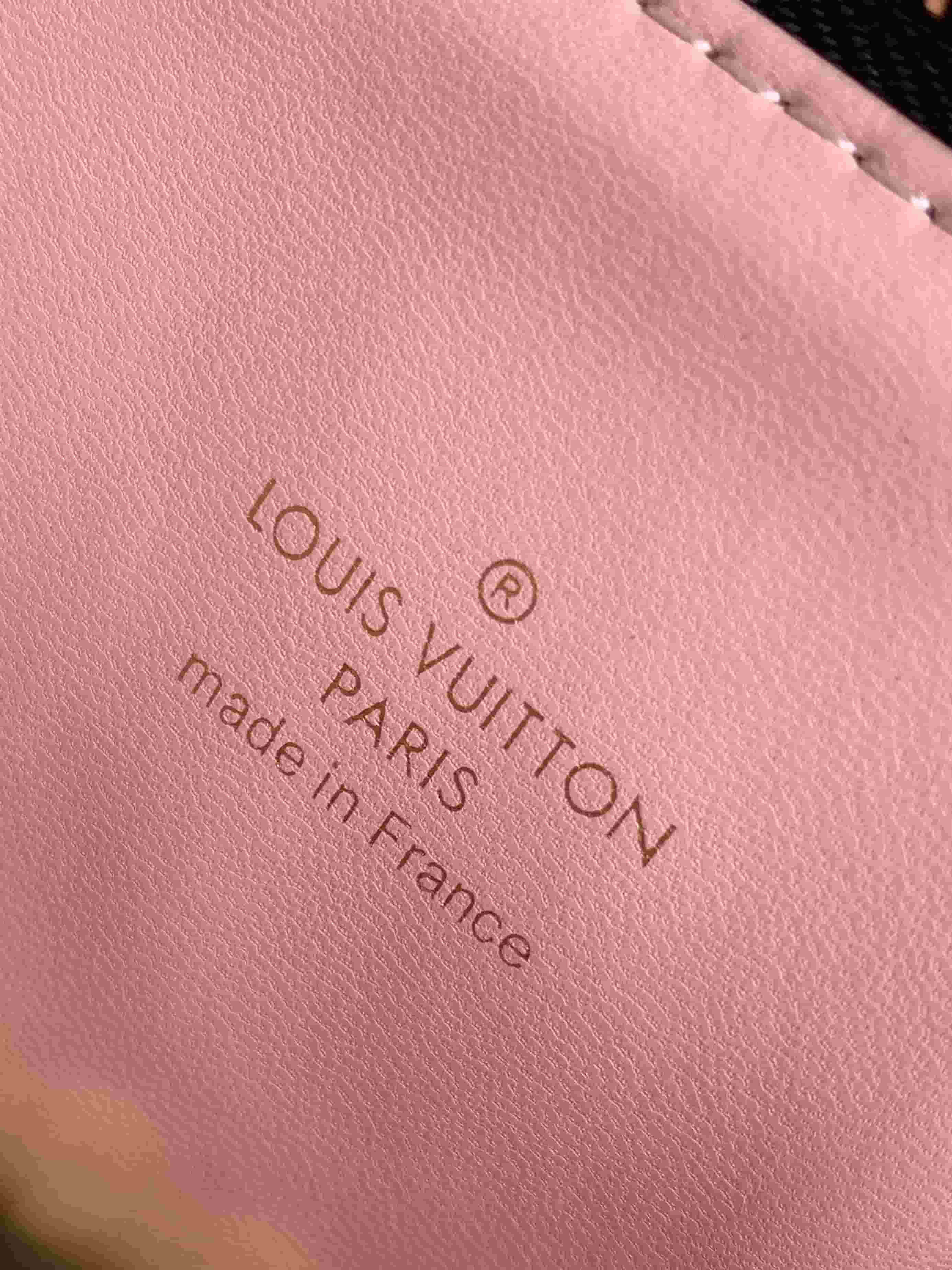 Louis Vuitton Coussin PM Black Monogram-embossed puffy lambskin M21260 High