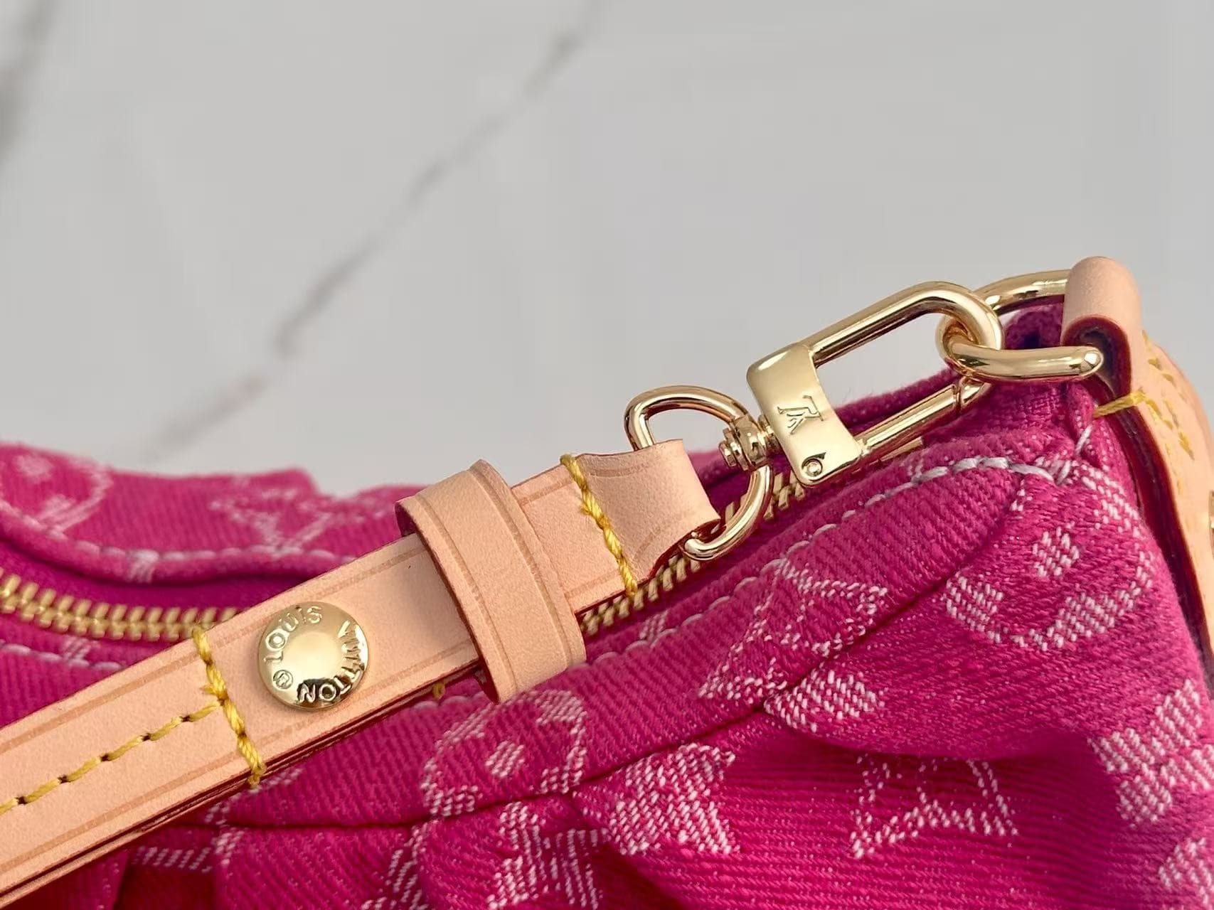 Louis Vuitton Pochette Valley Monogram Denim Fuchsia M28327 High