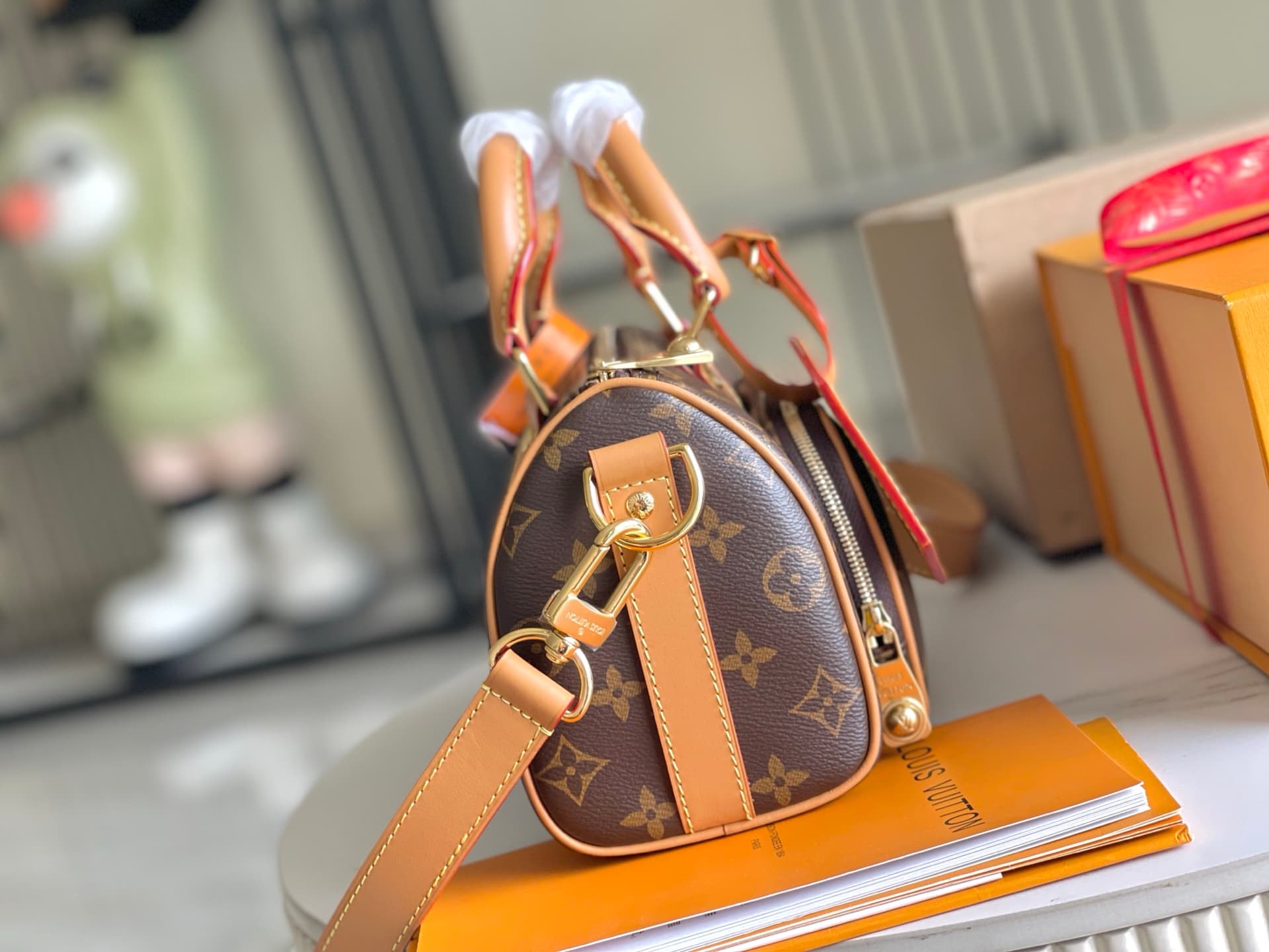 Louis Vuitton Keepall 25 Cargo Monogram coated canvas M14981 TOP