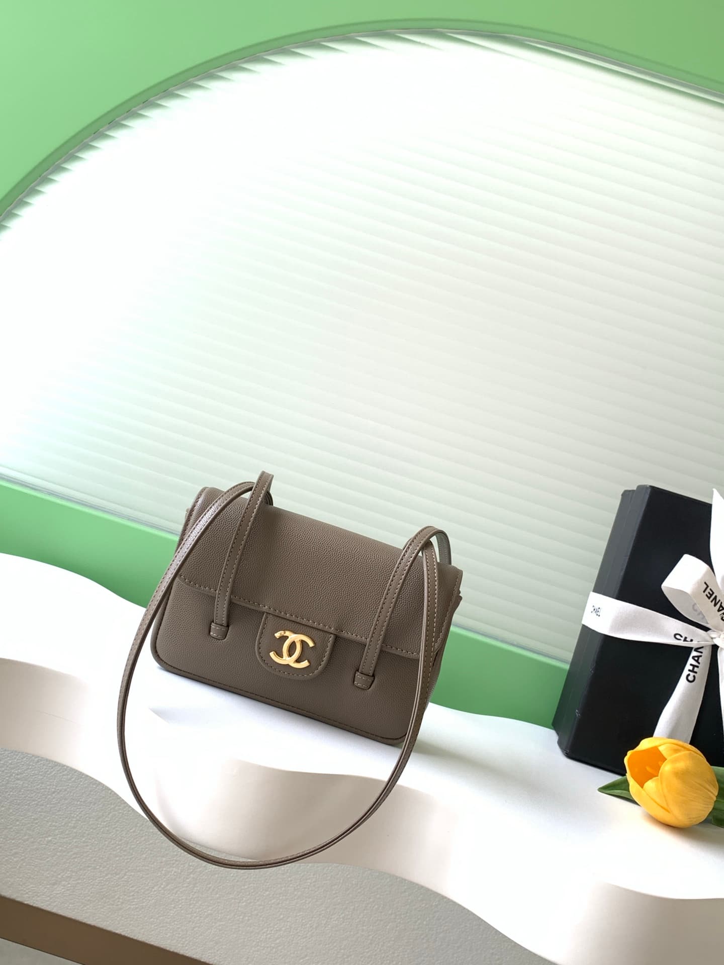 Chanel Clutch with Leather Strap Grained Shiny Calfskin & Gold-Tone Metal brown AP5068 A