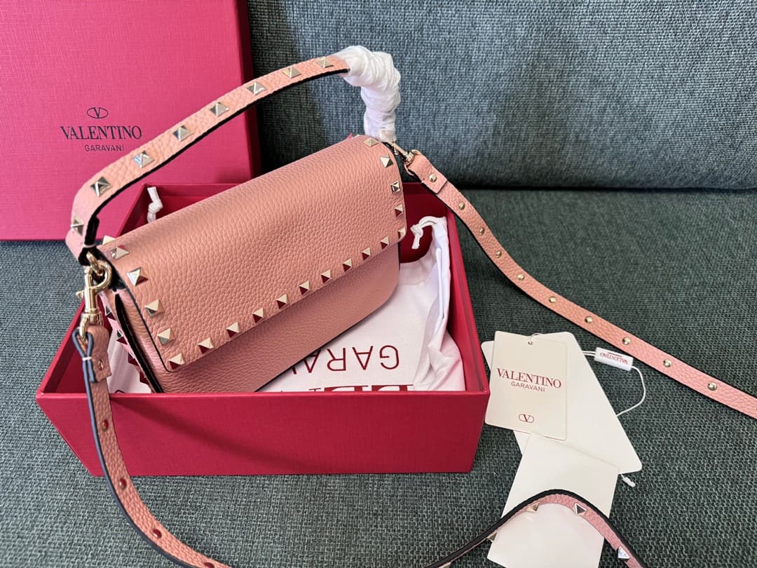 Valentino Garavani Mini Rockstud Grainy Leather Crossbody Bag in Nude Pink High
