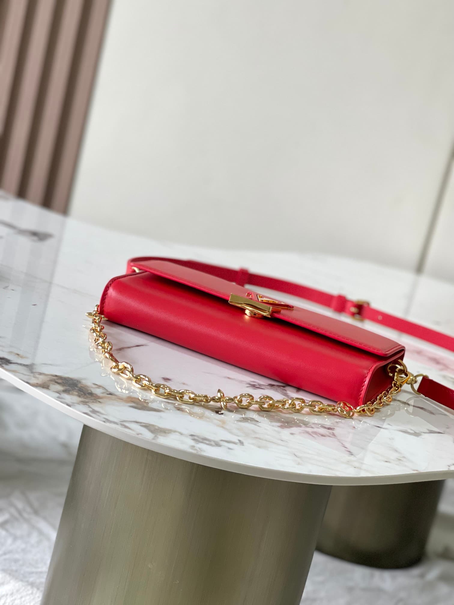 Louis Vuitton Wallet On Chain Capucines Calf Leather M12405 Lipstick Red Top