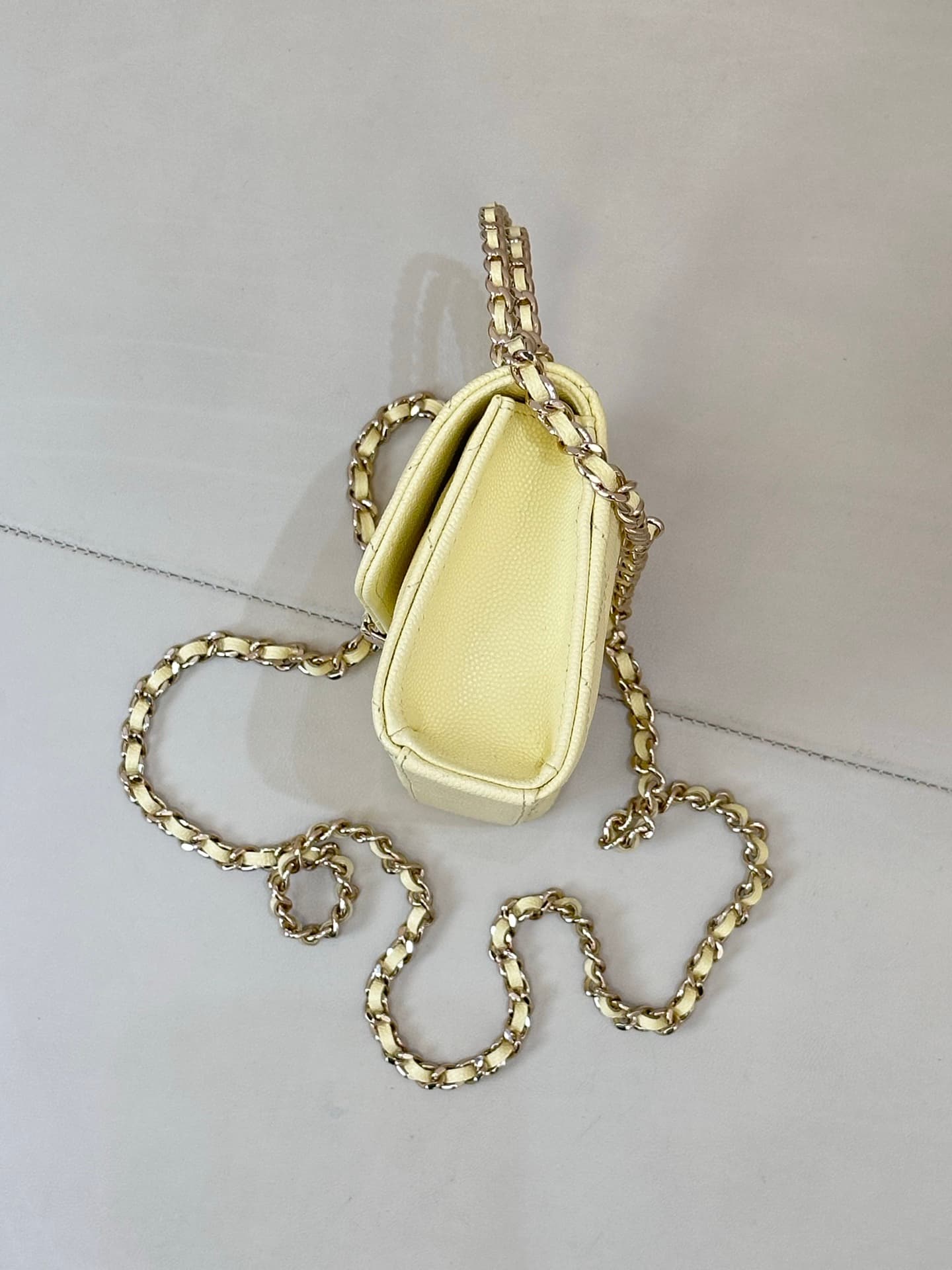 Chanel Clutch with chain Grained Calfskin&Gold-Tone Metal Yellow AP3238 TOP