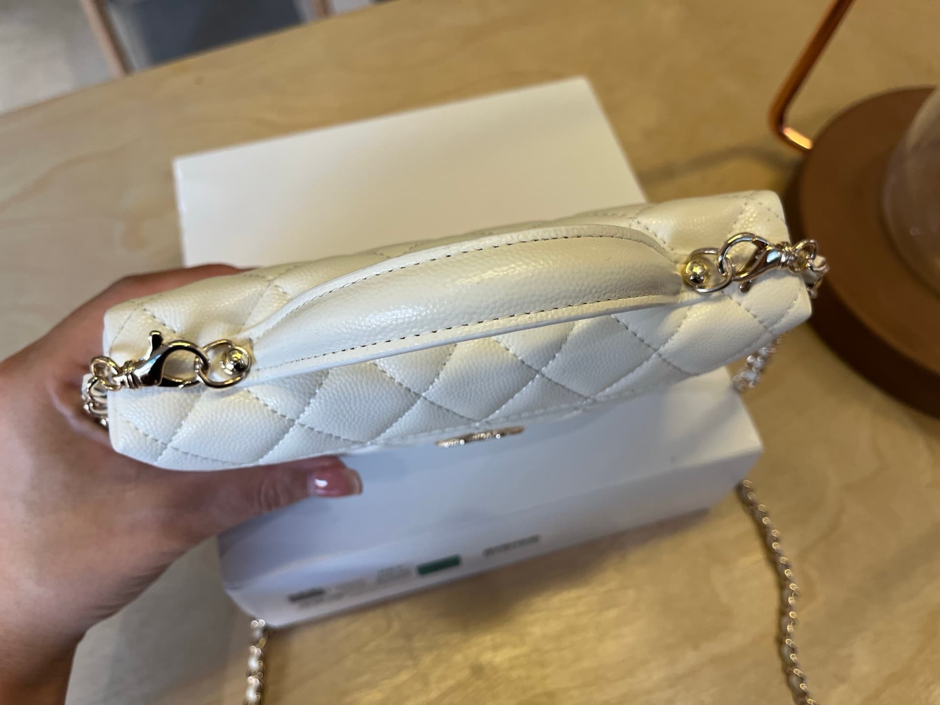 Chanel Vanity with Chain Grained Shiny Calfskin & Gold-Tone White A96140 A