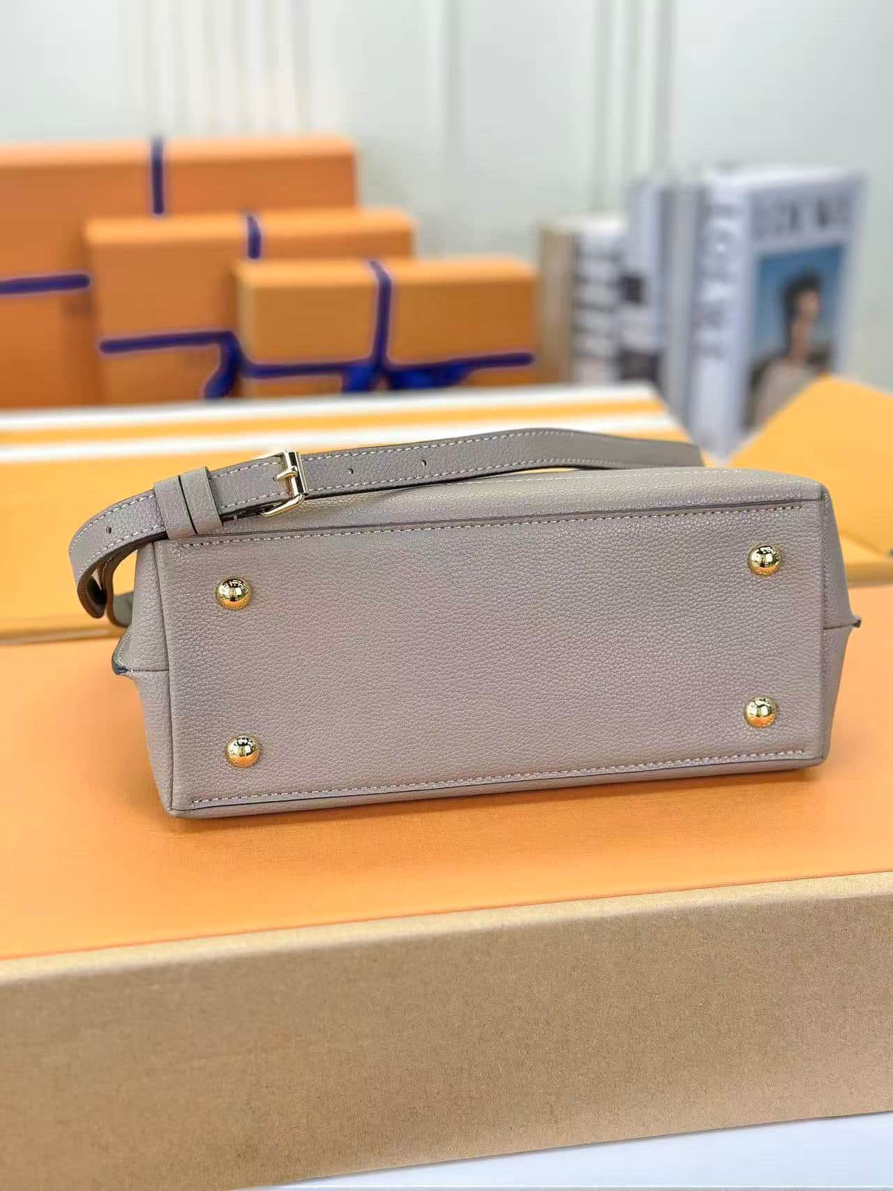 Louis Vuitton LOCKME EVER BB Grey High
