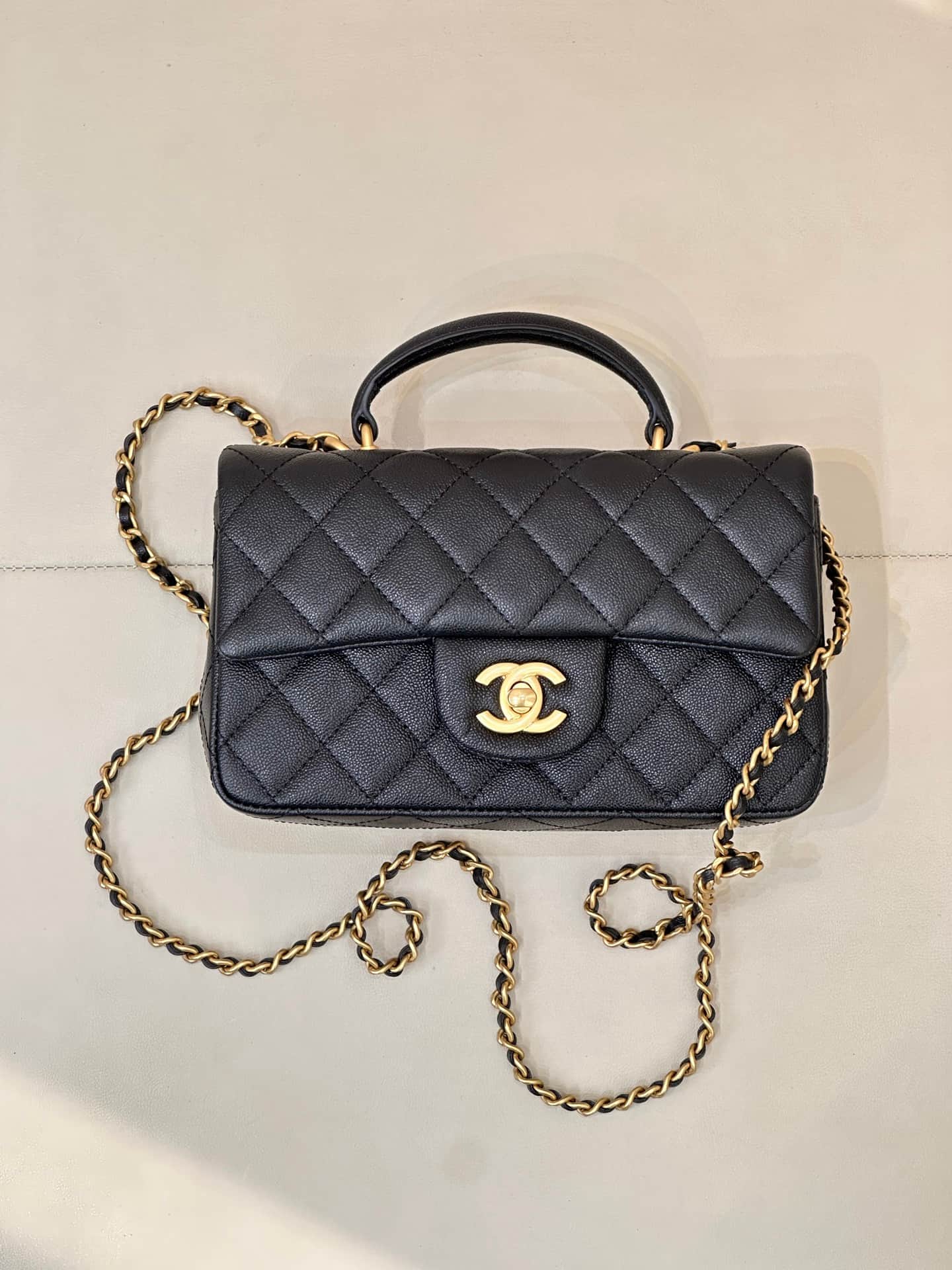 Chanel Mini Classic Handbag Grained Shiny Calfskin & Gold-Tone Metal AS2431 black TOP