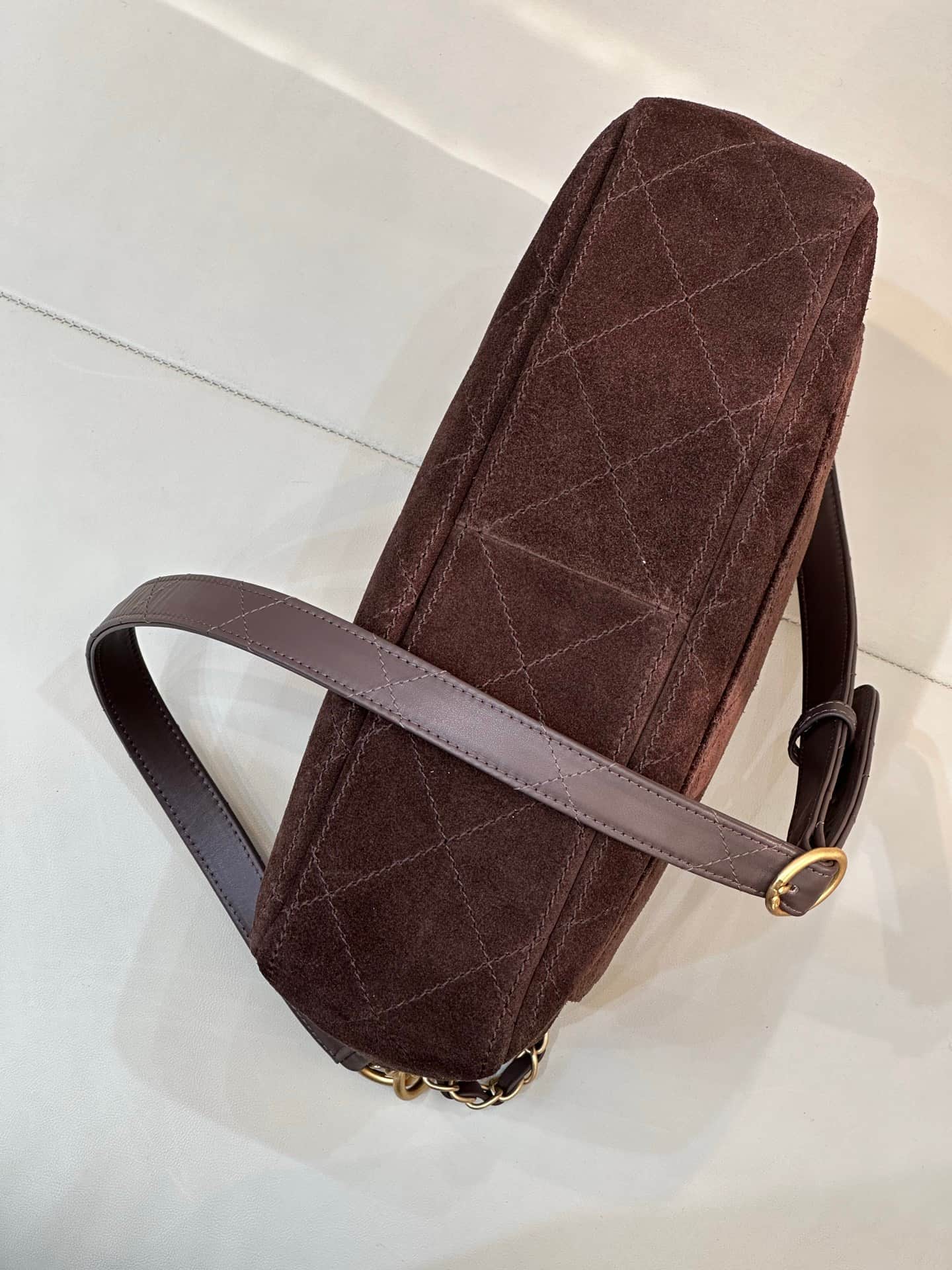 Chanel Matelasse Suede Shoulder Bag& Gold-Tone Metal Brown AS5883 TOP