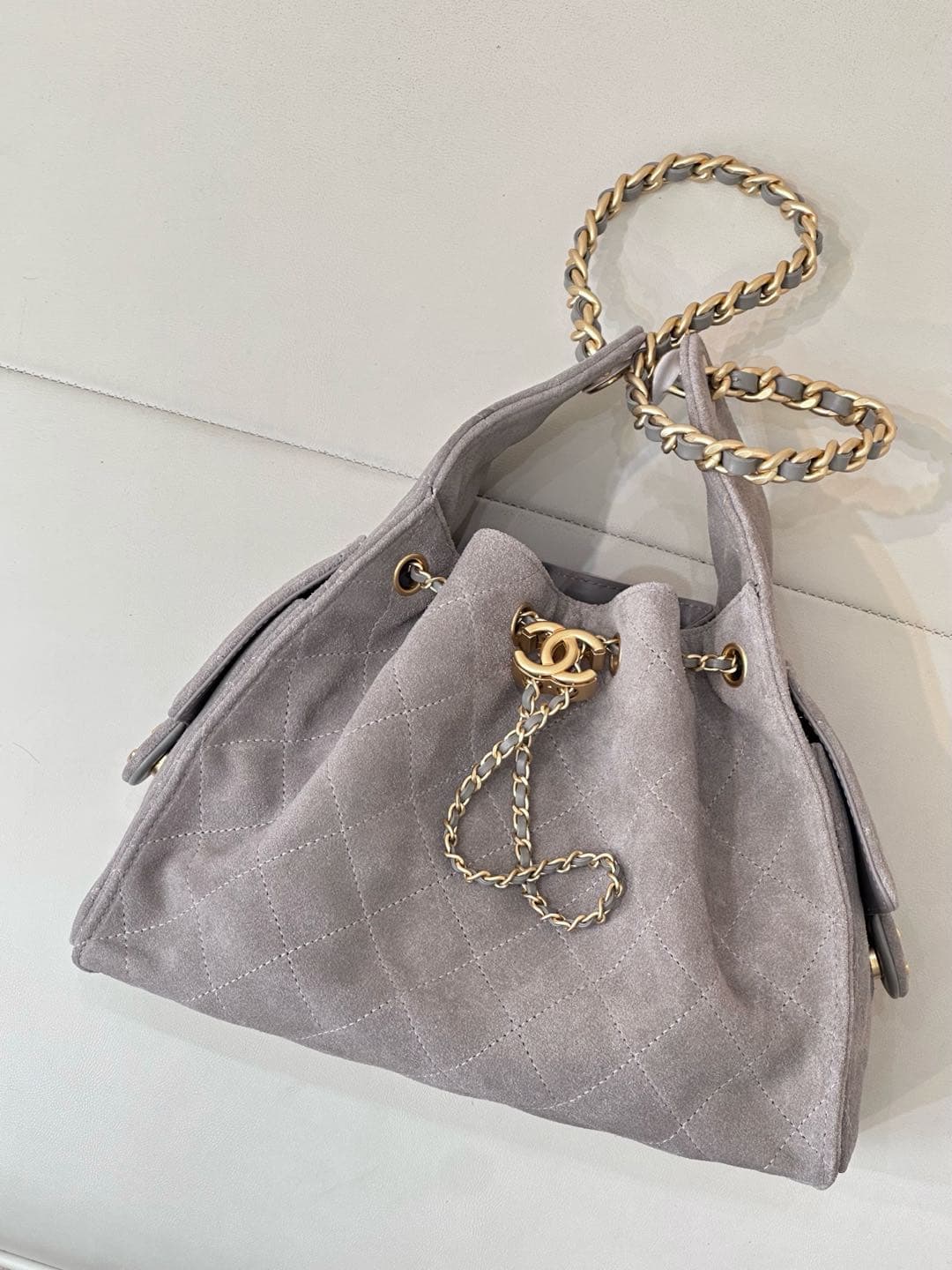 Chanel 25 Small Hobo handbag AS5293 Suede &Gold-tone Metal Grey TOP