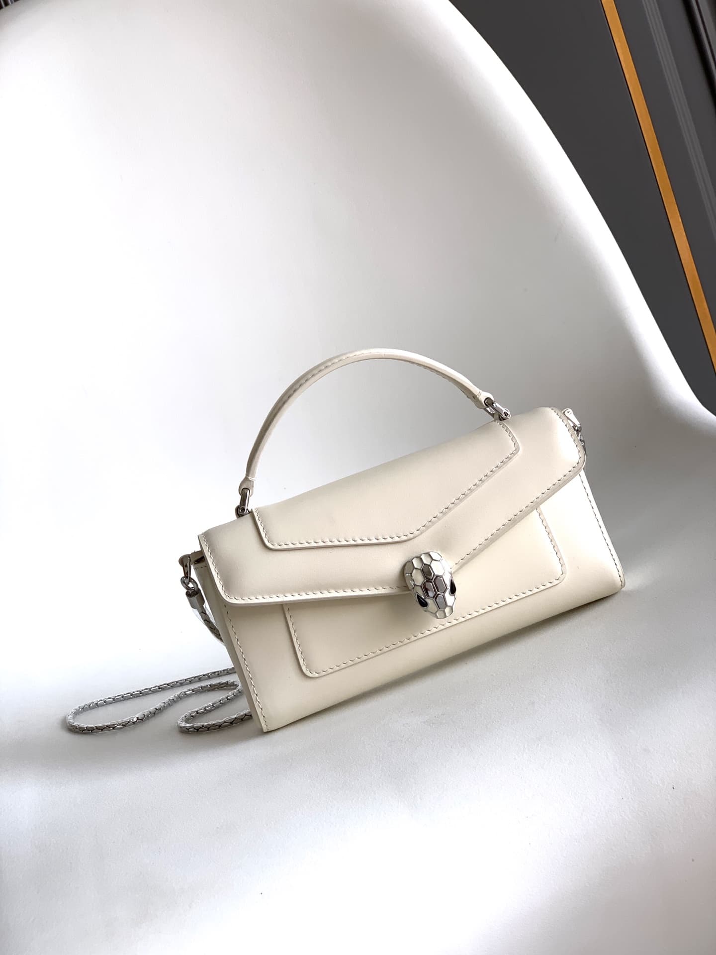 Bvlgari Serpenti Forever shoulder bag in white calf leather high